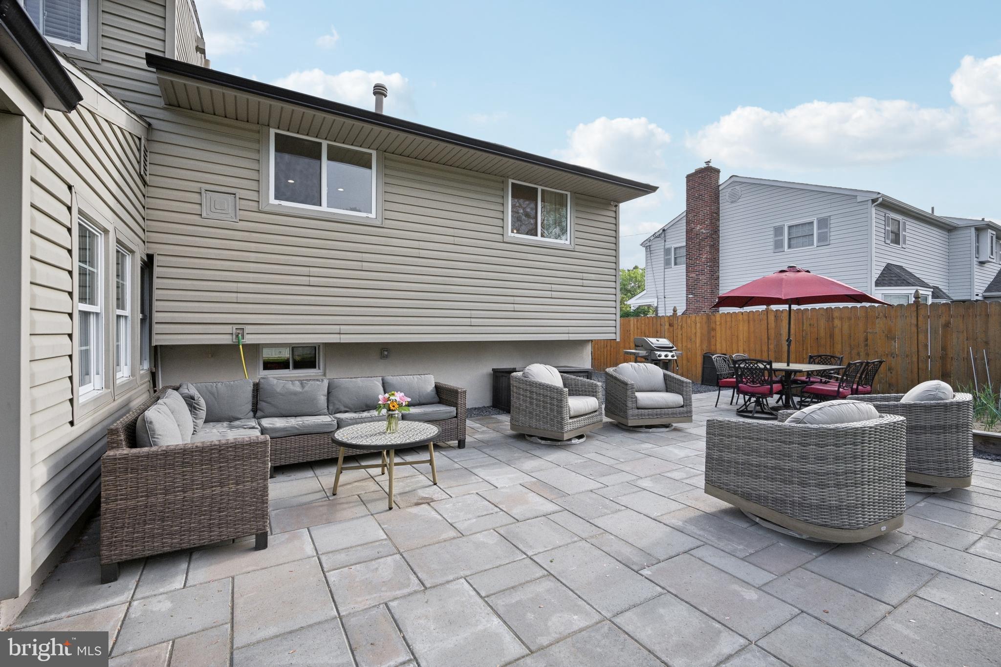 48 EVERGREEN LANE