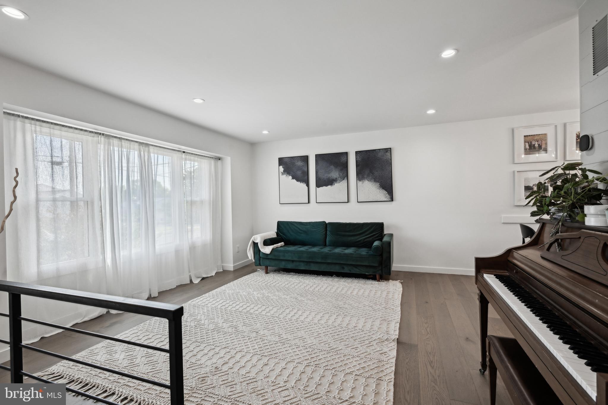 48 EVERGREEN LANE