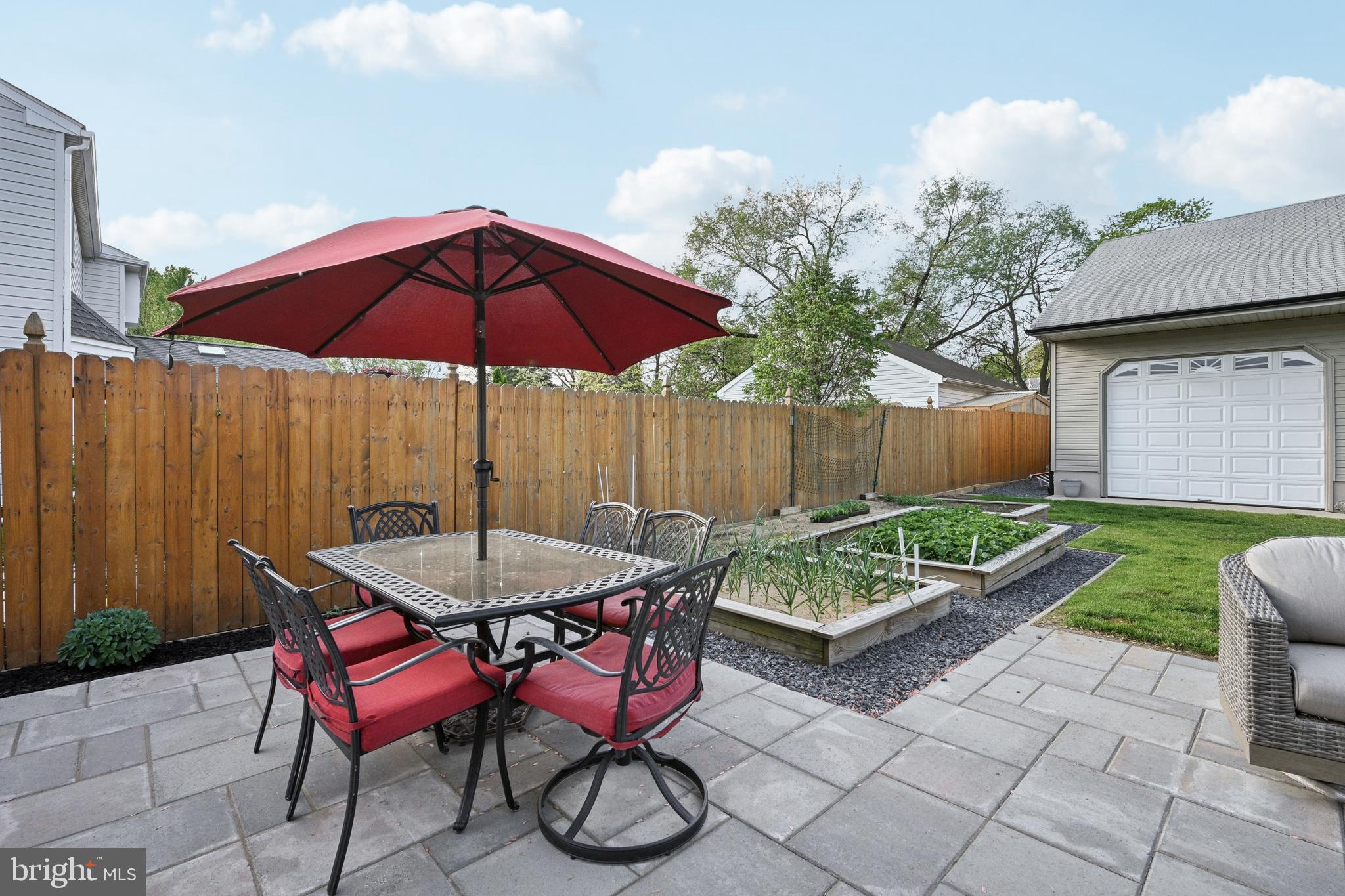 48 EVERGREEN LANE