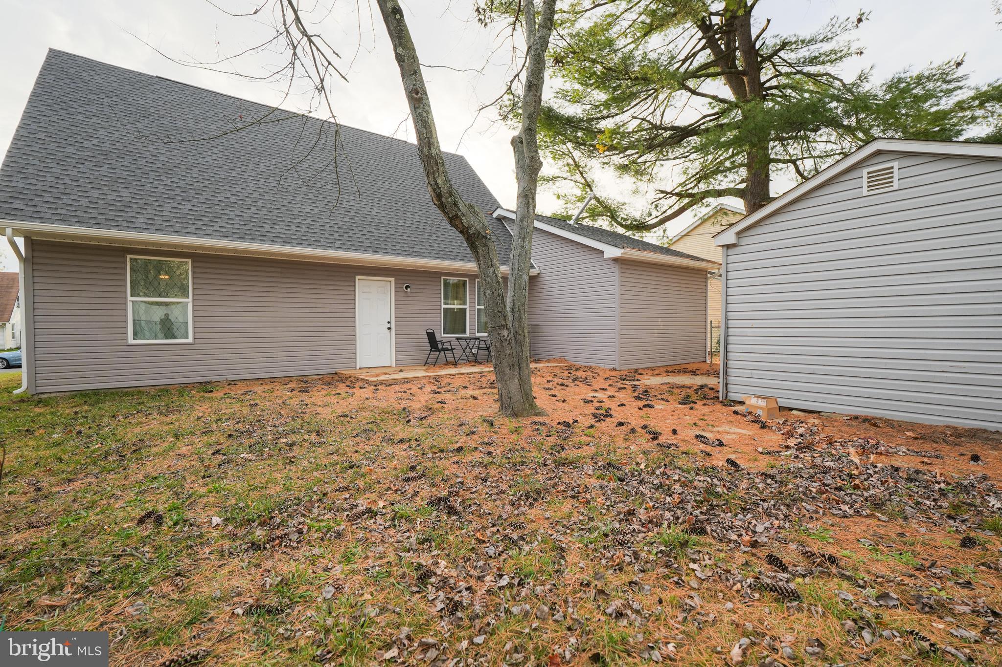 21 BERKSHIRE LANE