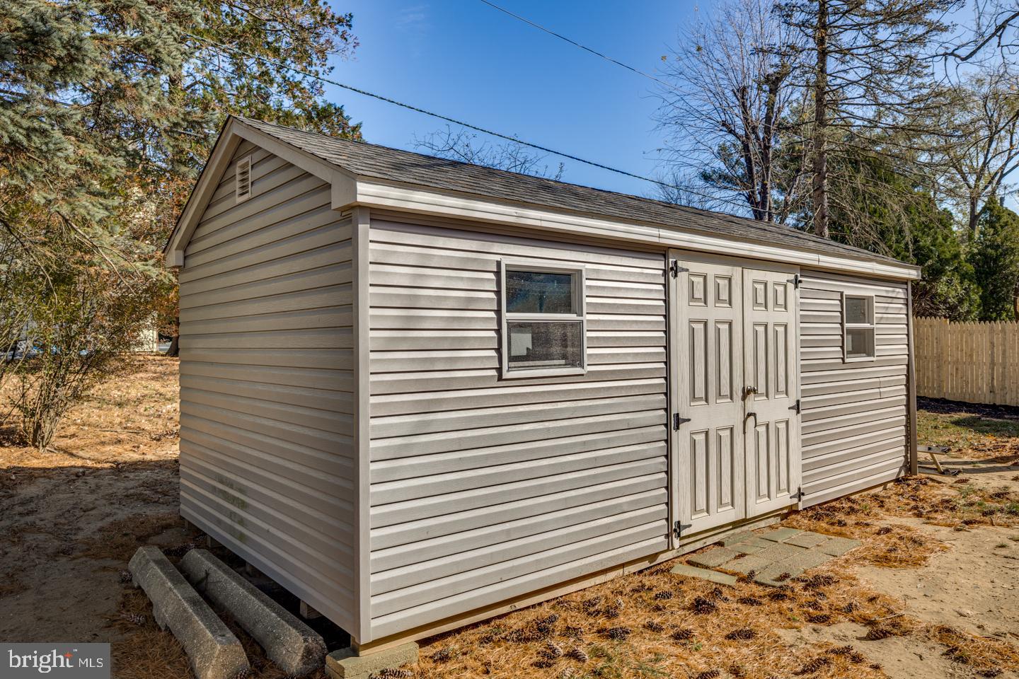 21 BERKSHIRE LANE