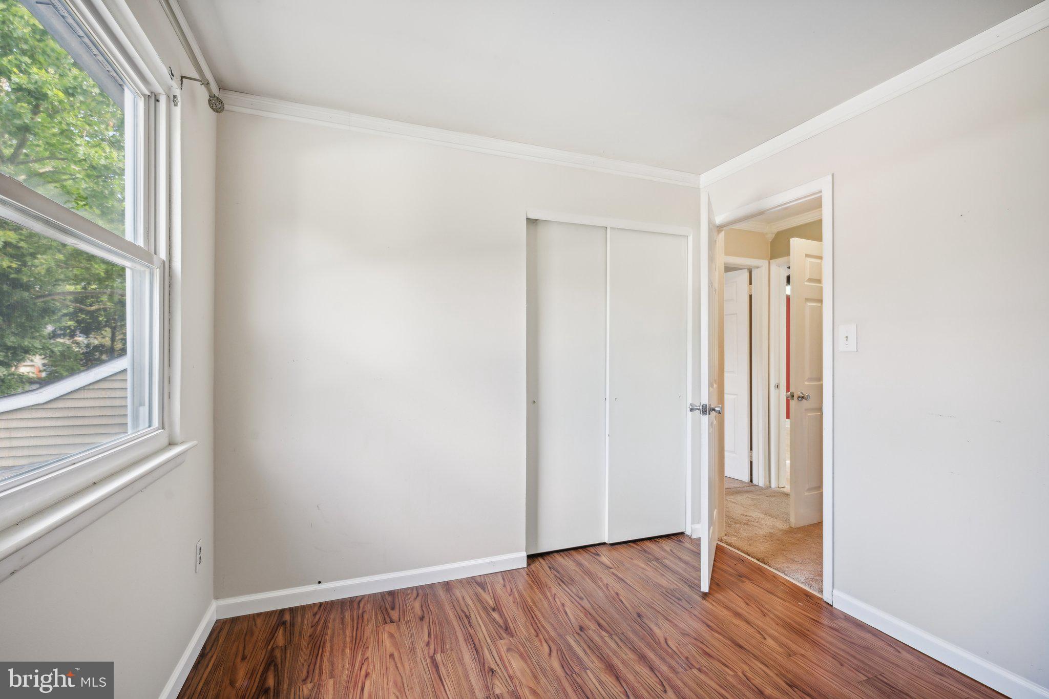 105 FERNSHIRE COURT