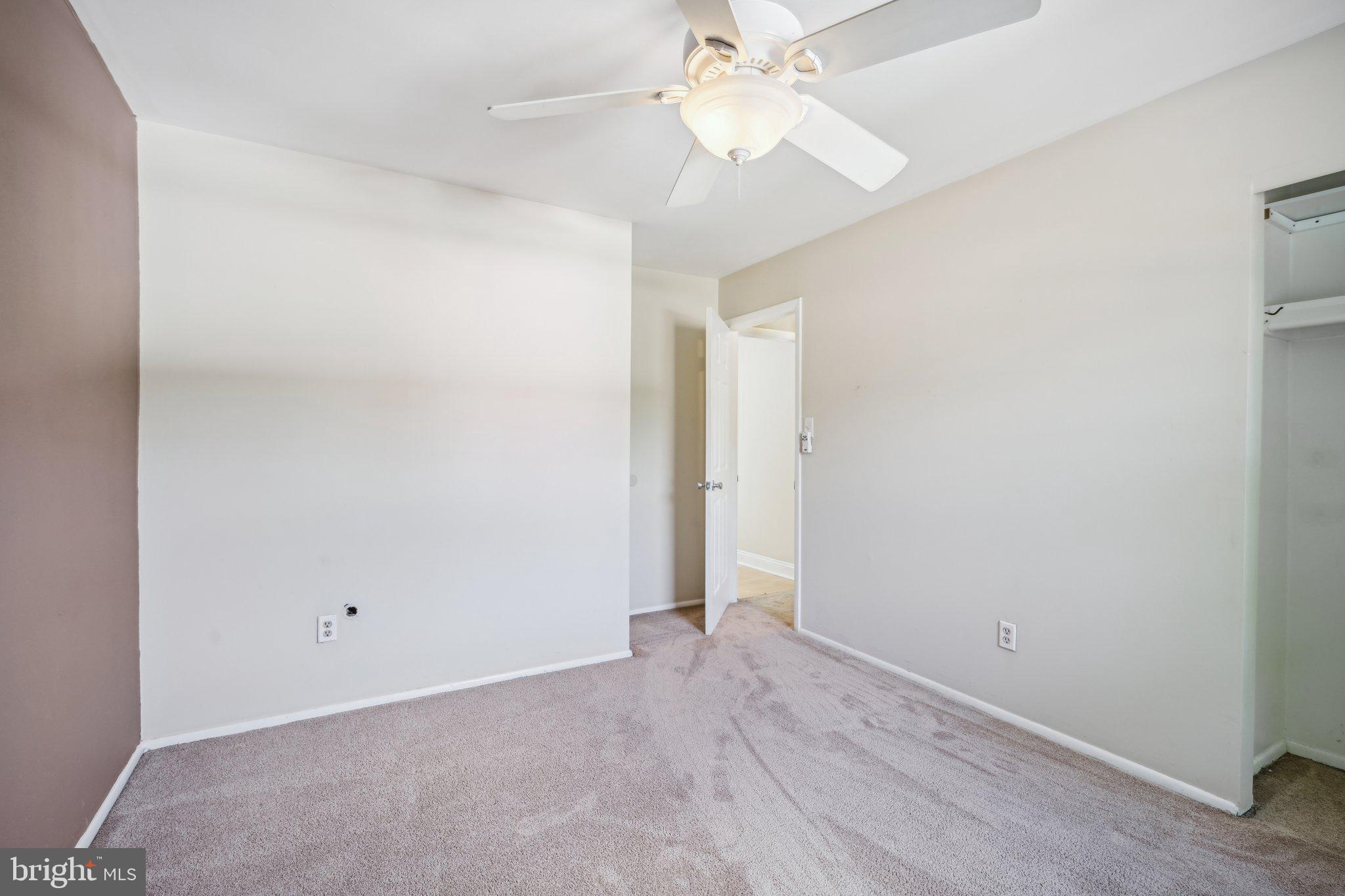 105 FERNSHIRE COURT