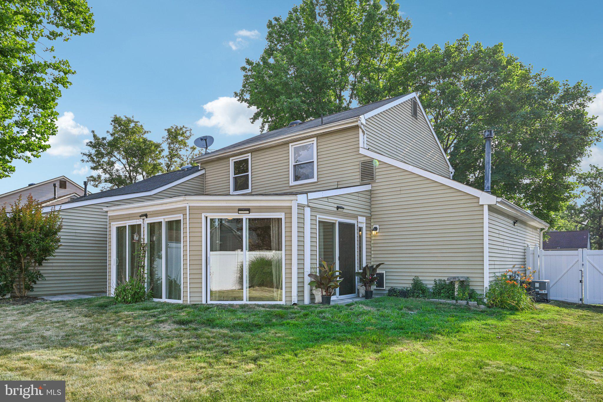 105 FERNSHIRE COURT