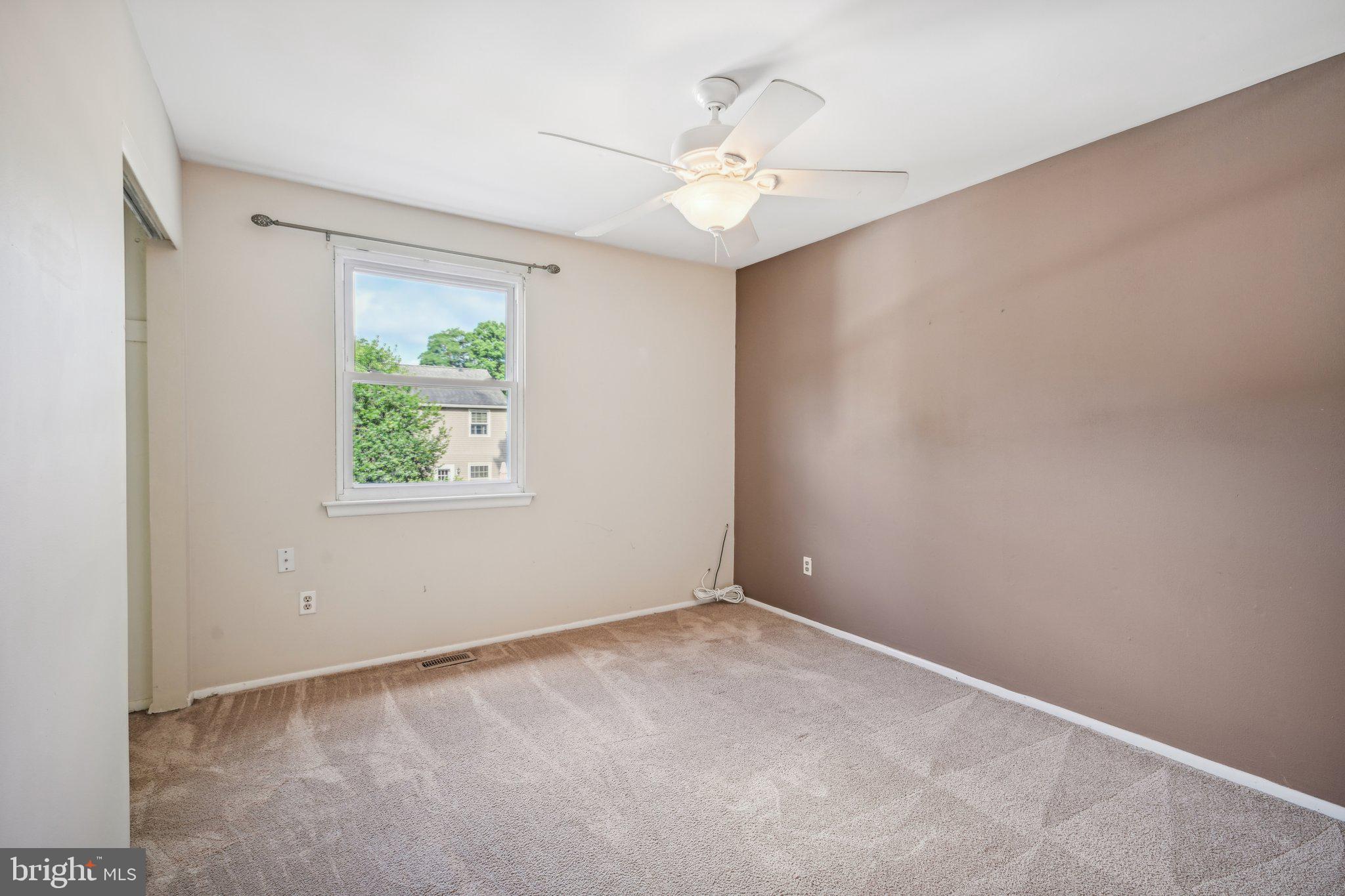 105 FERNSHIRE COURT