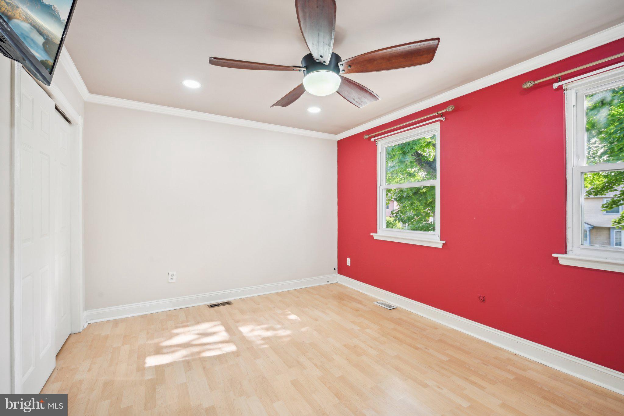 105 FERNSHIRE COURT