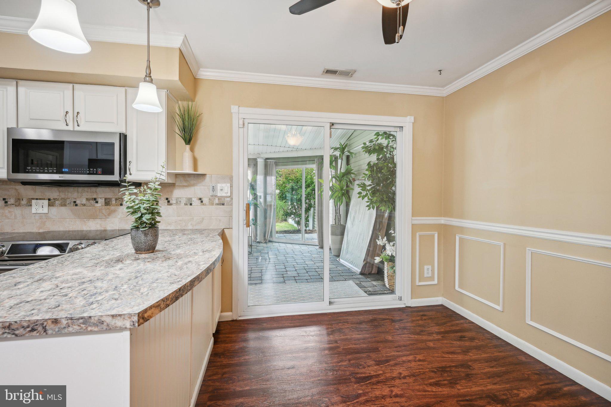 105 FERNSHIRE COURT