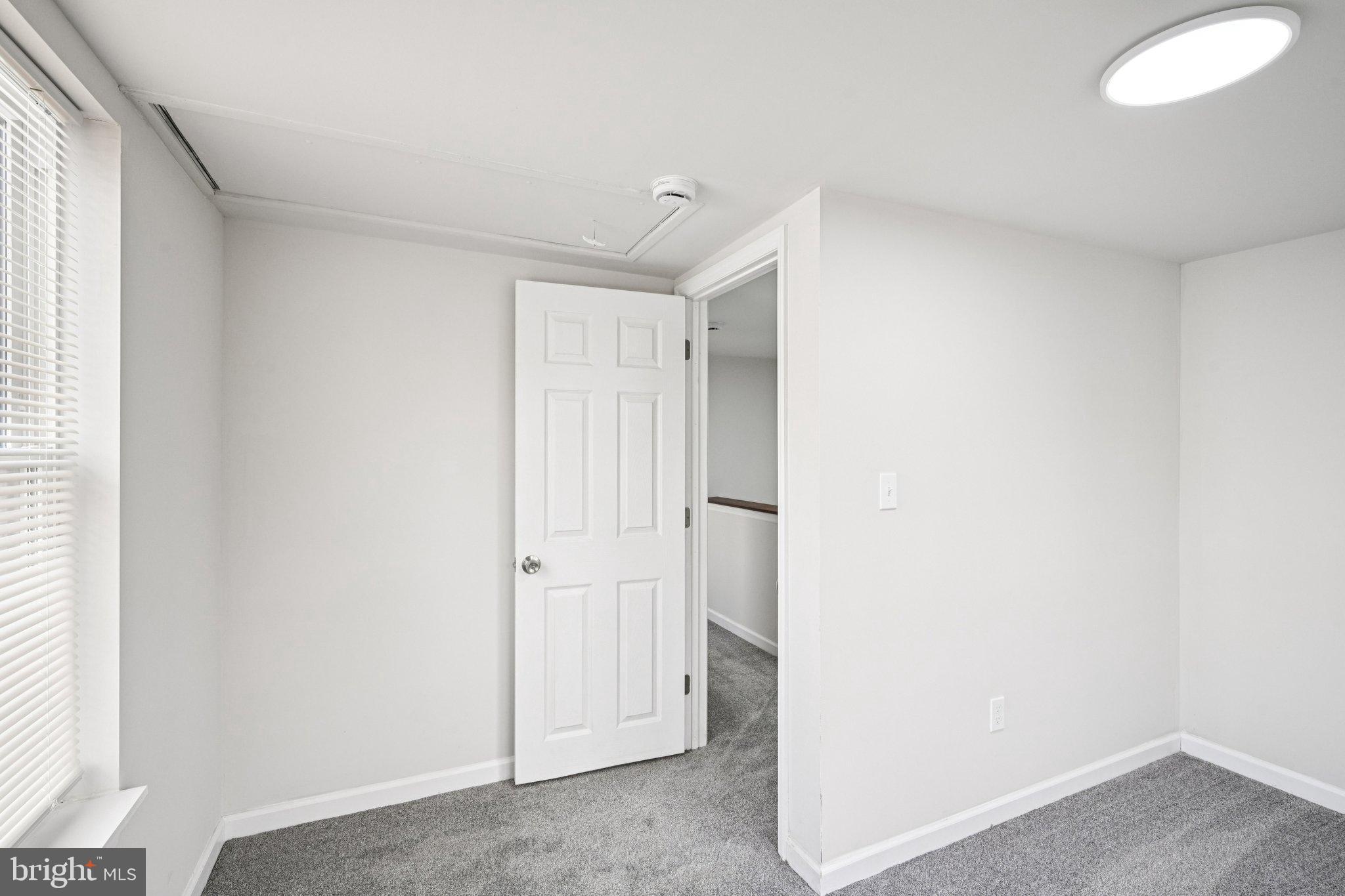 7 E COHAWKIN ROAD