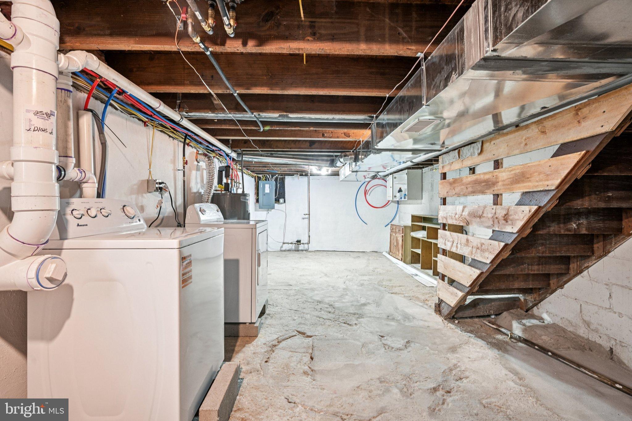 7 E COHAWKIN ROAD