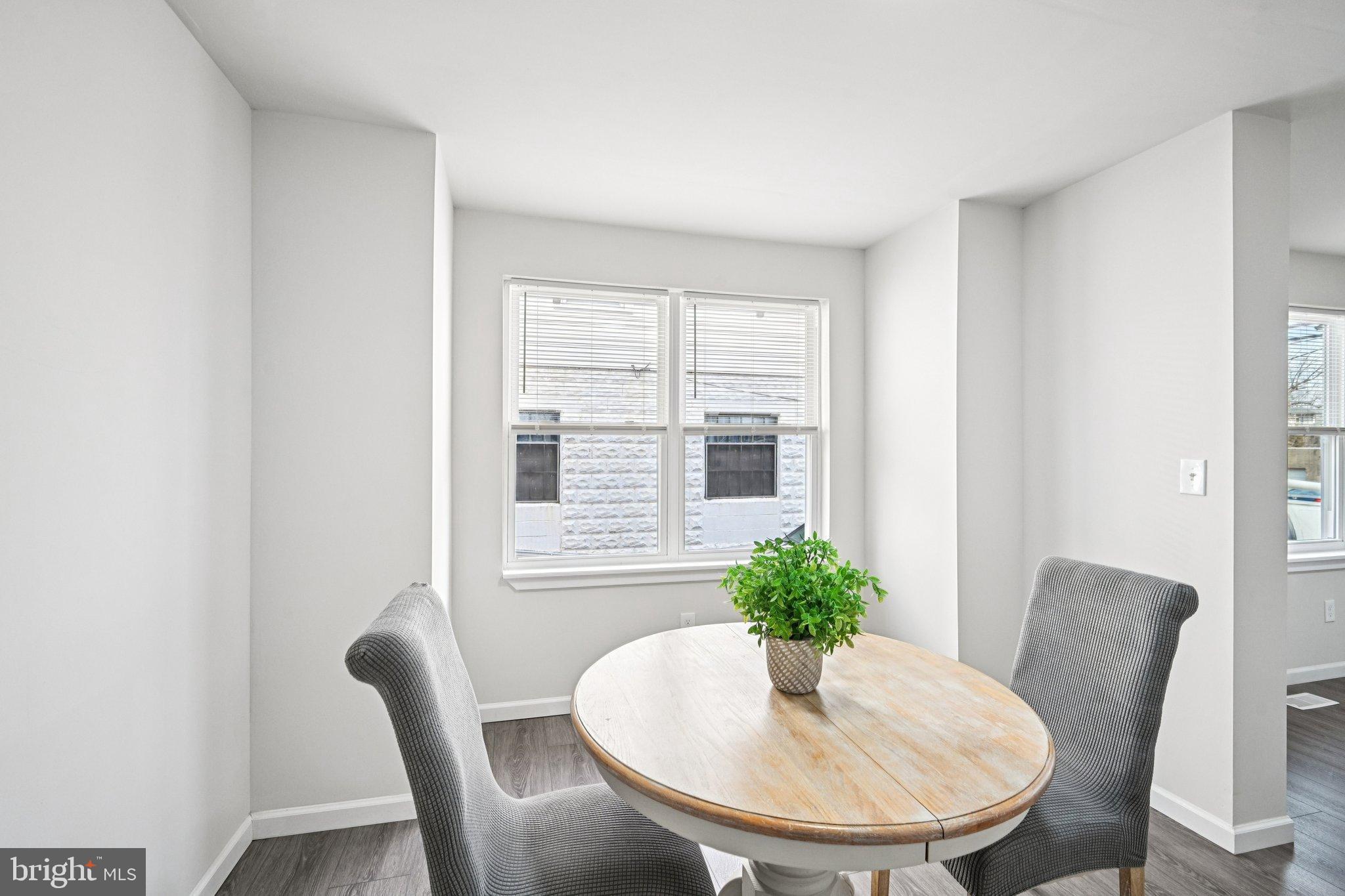 7 E COHAWKIN ROAD