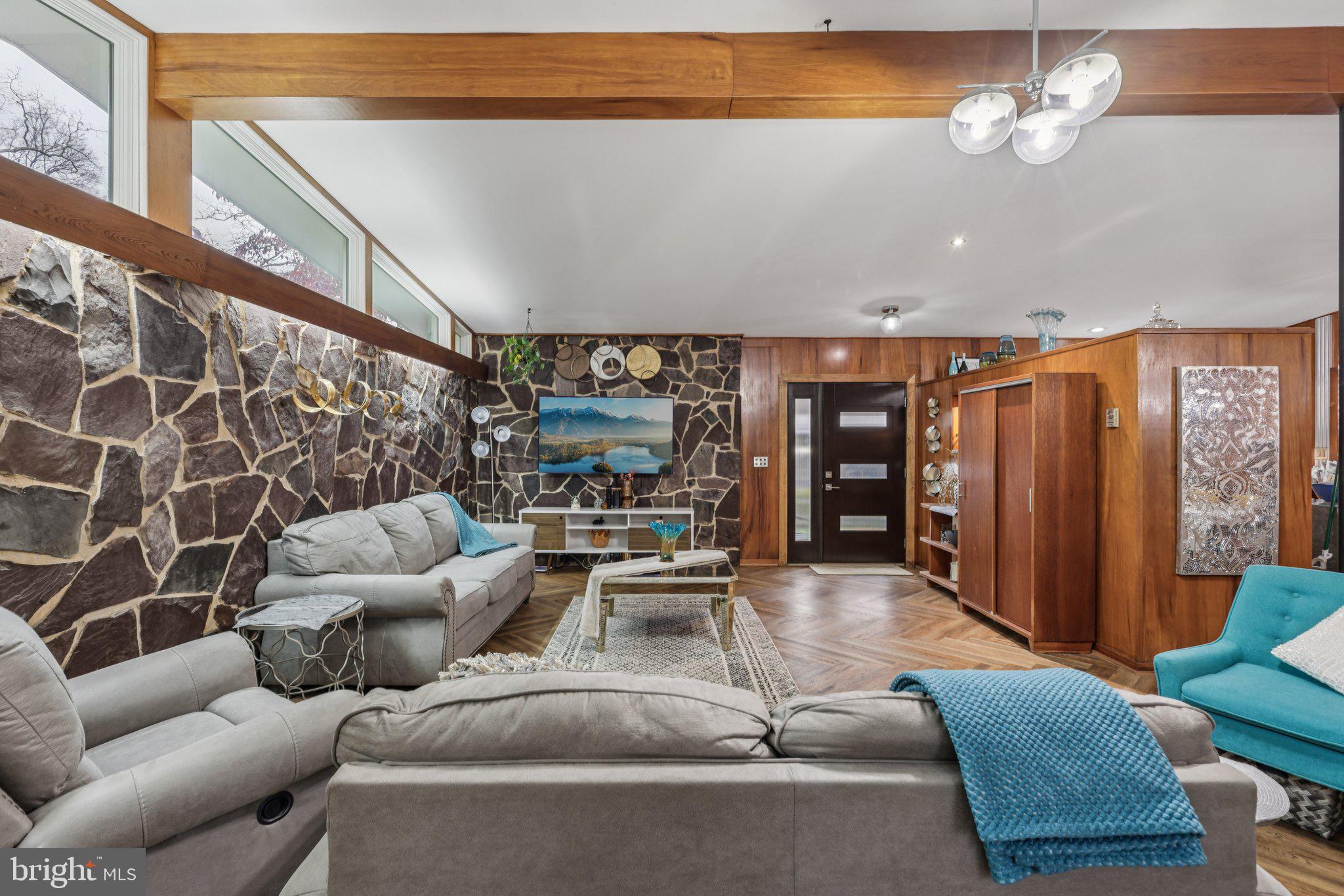 6 STURM LANE