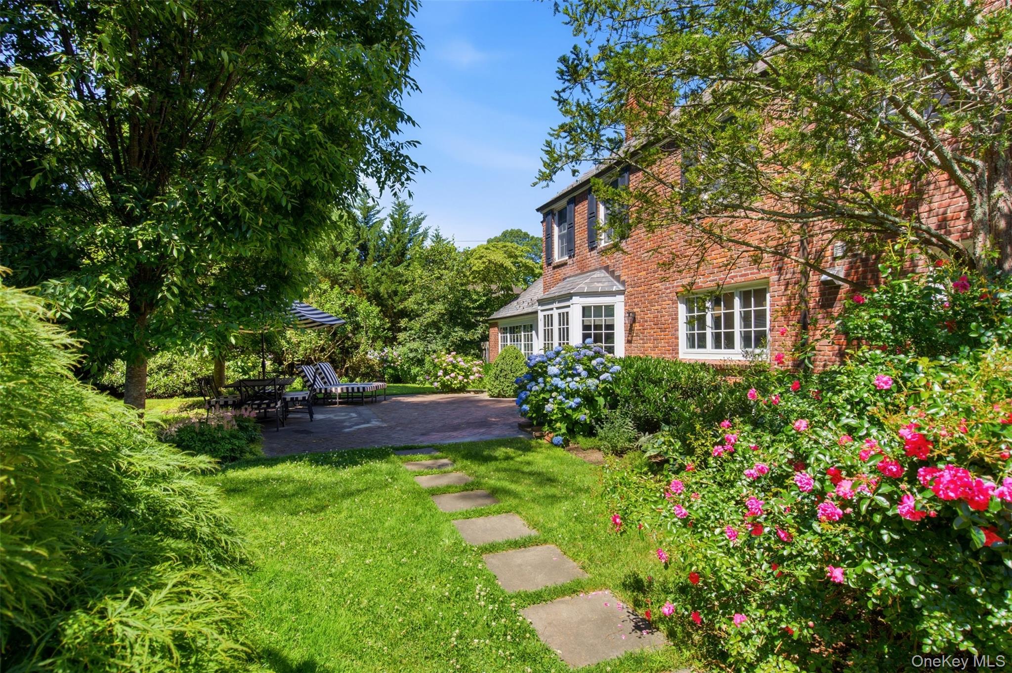 2 Saint Marks Place