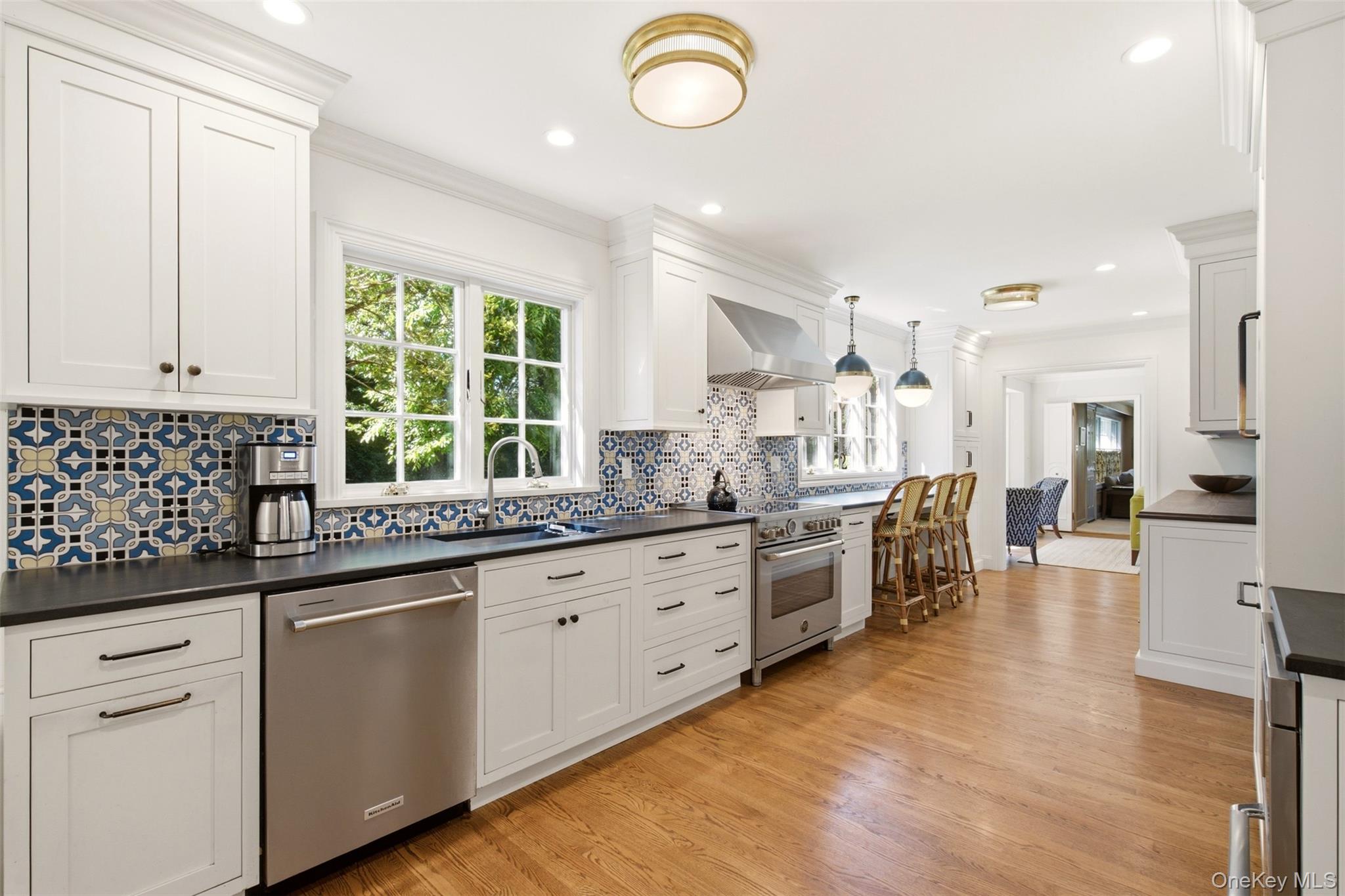 2 Saint Marks Place