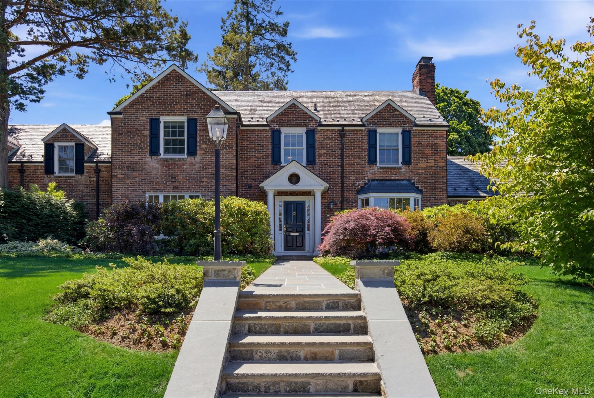 2 Saint Marks Place