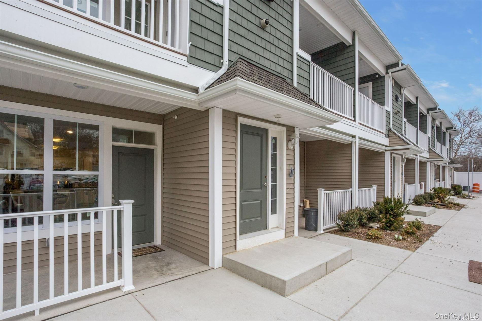 1046 New York Avenue Unit: 3