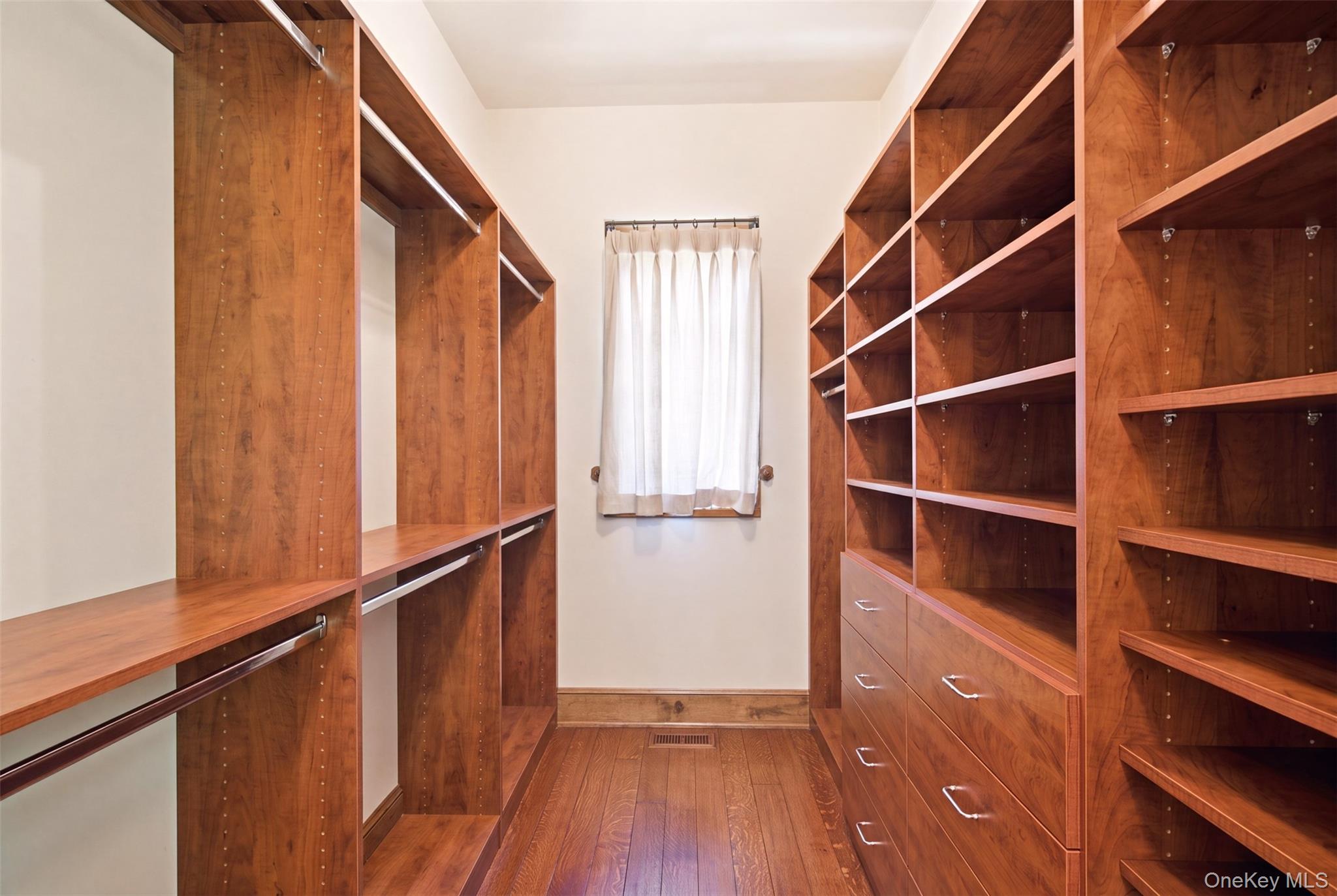 5 Puritan Place
