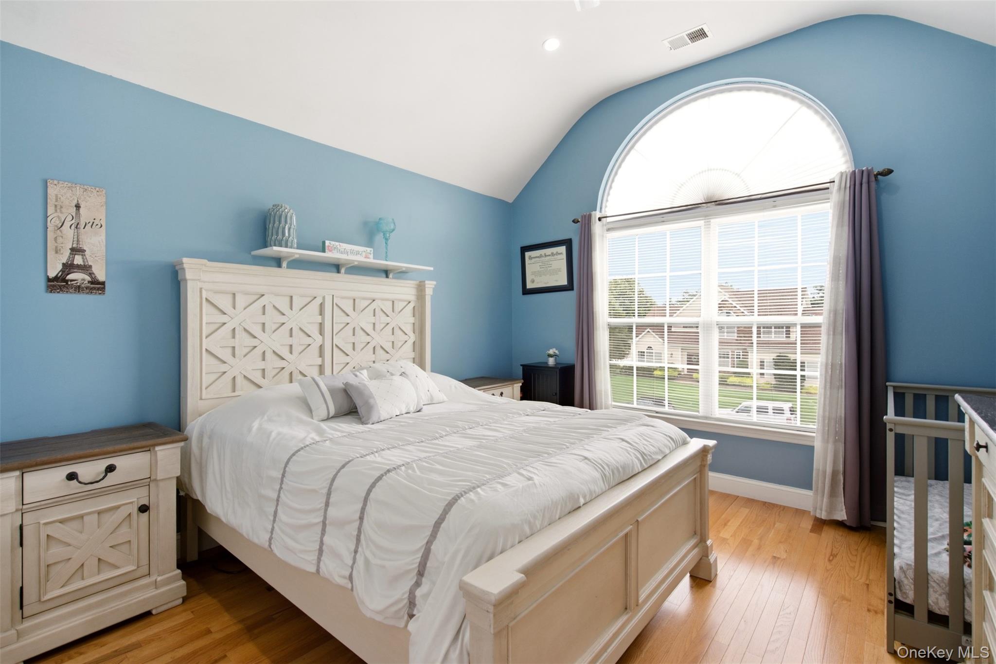2 Sherwood Drive