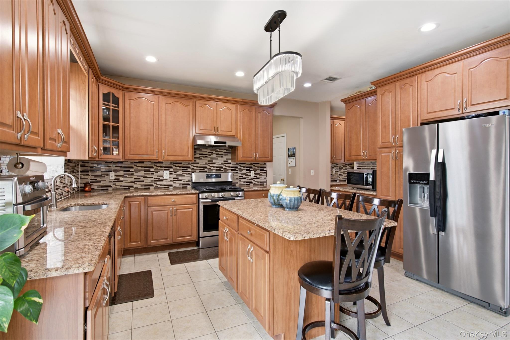 2 Sherwood Drive