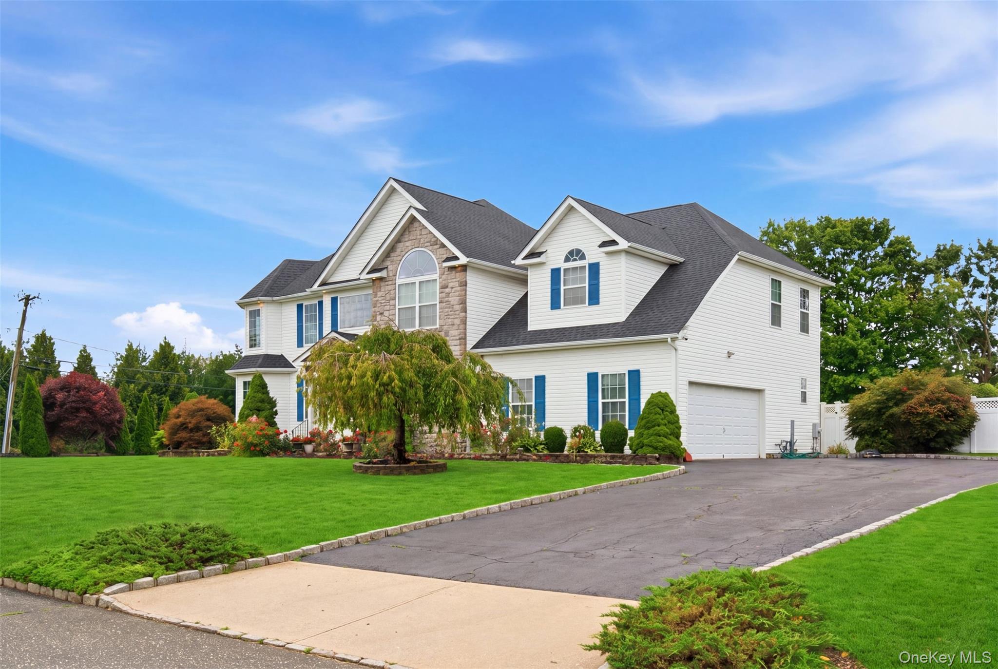 2 Sherwood Drive