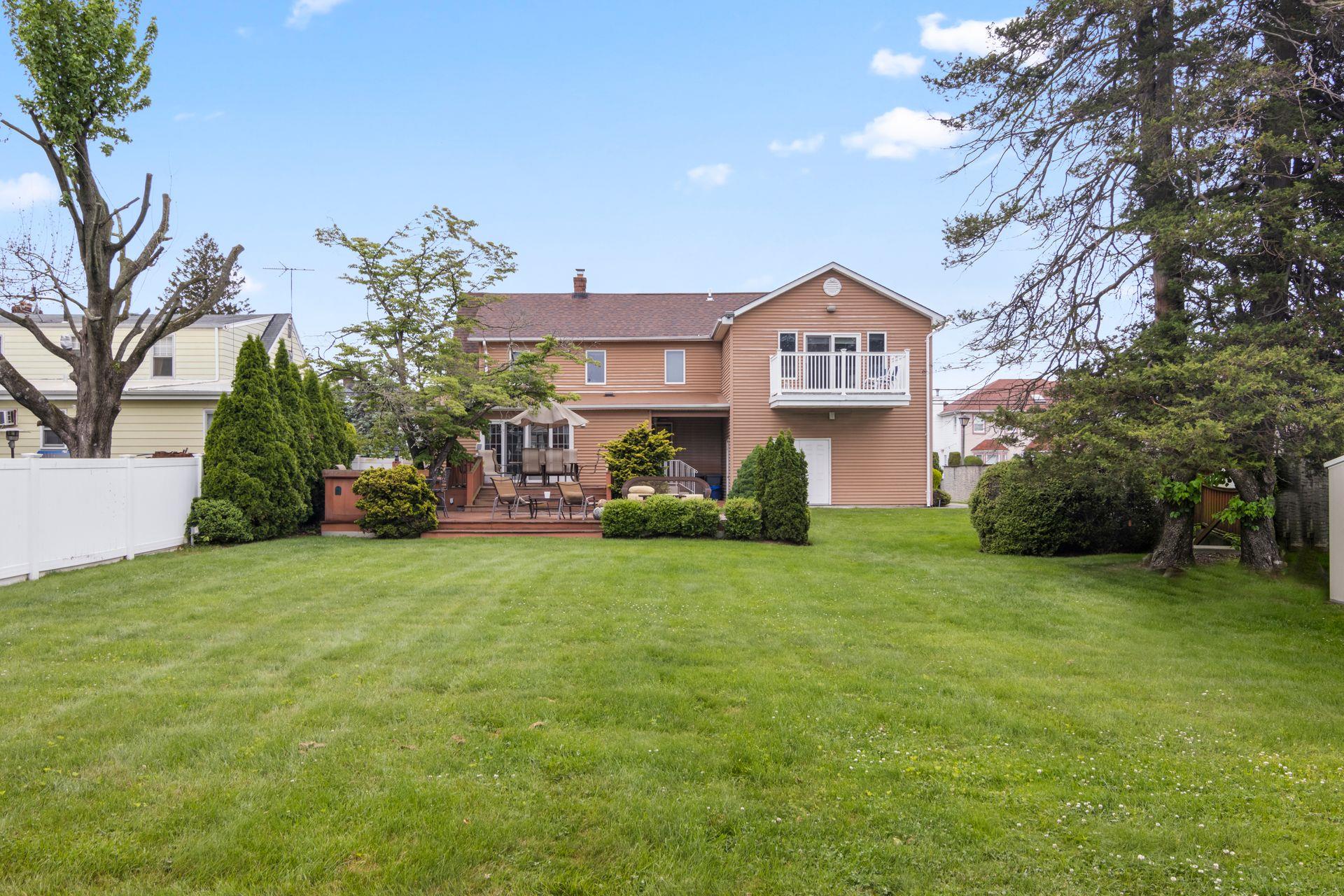 13 Evans Avenue