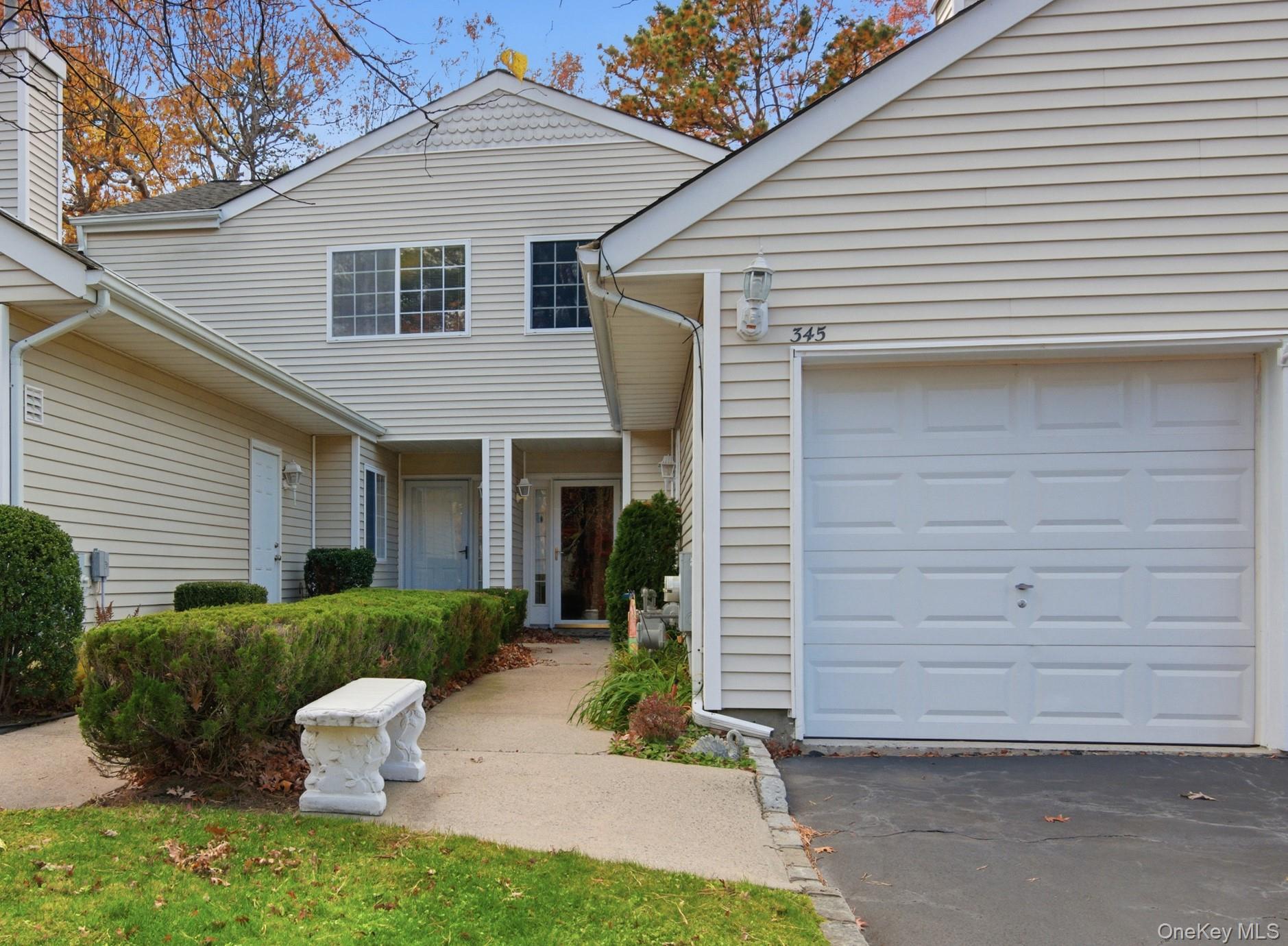 345 Colonial Circle