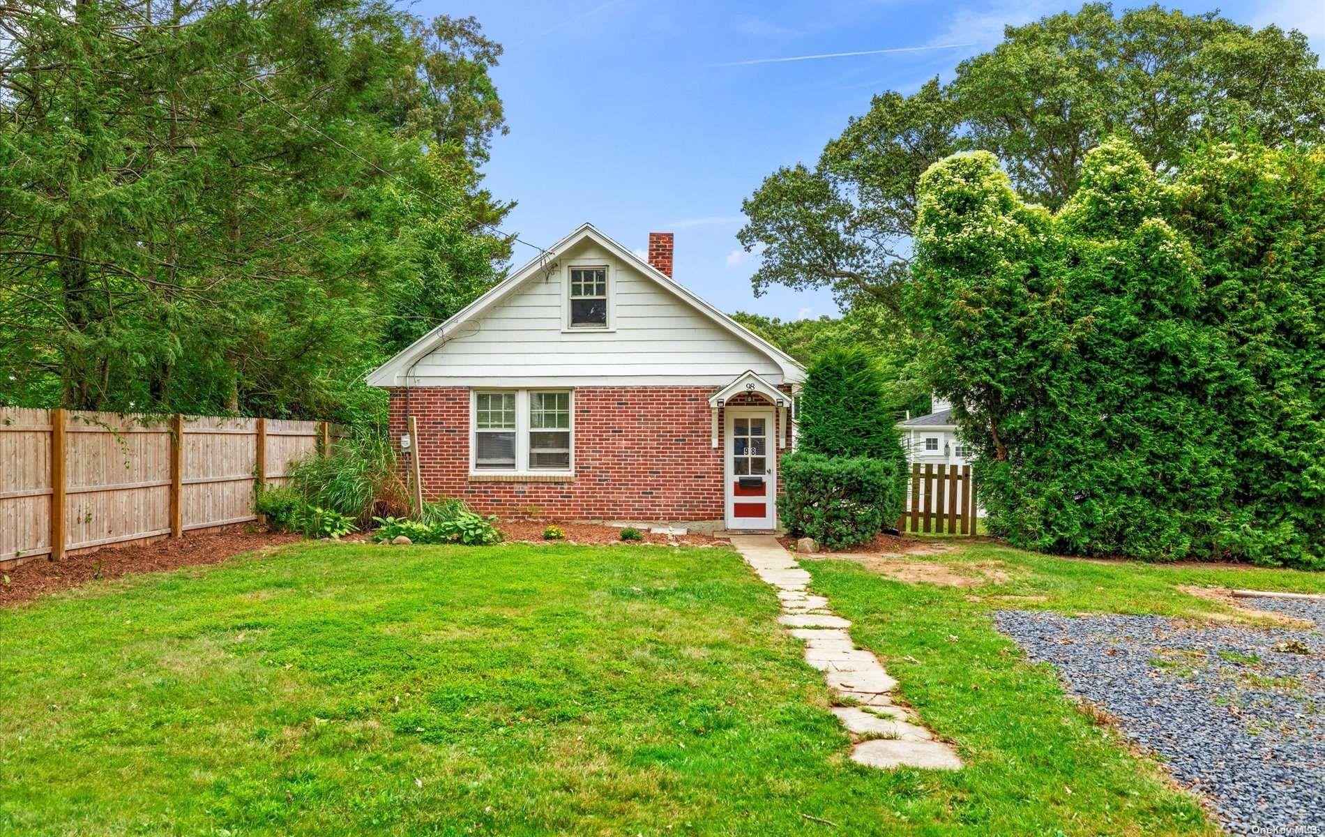 98 Burt Avenue
