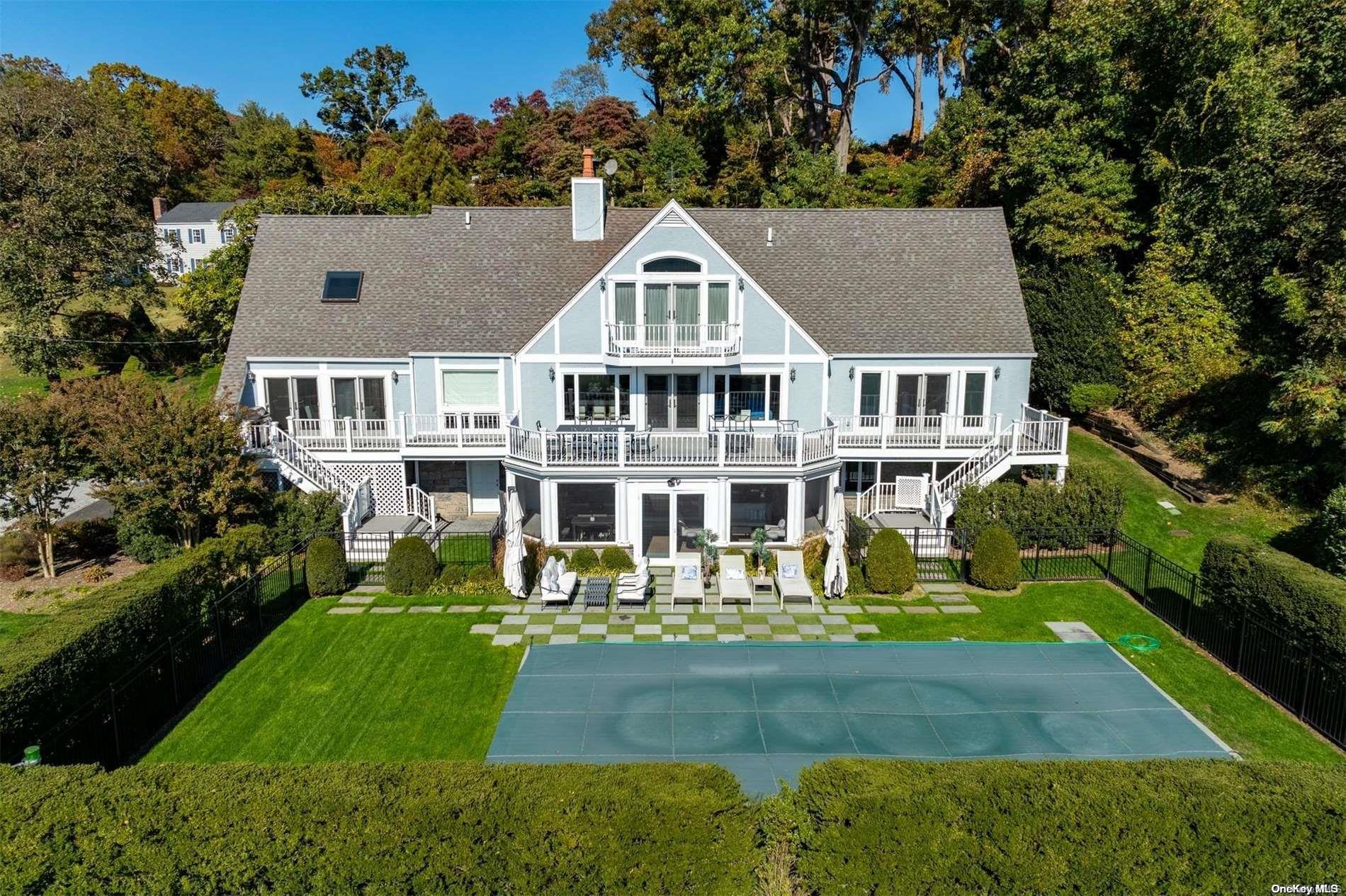 2 Forrest Drive