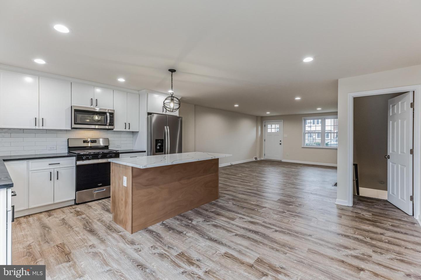 1306 Harshaw Road