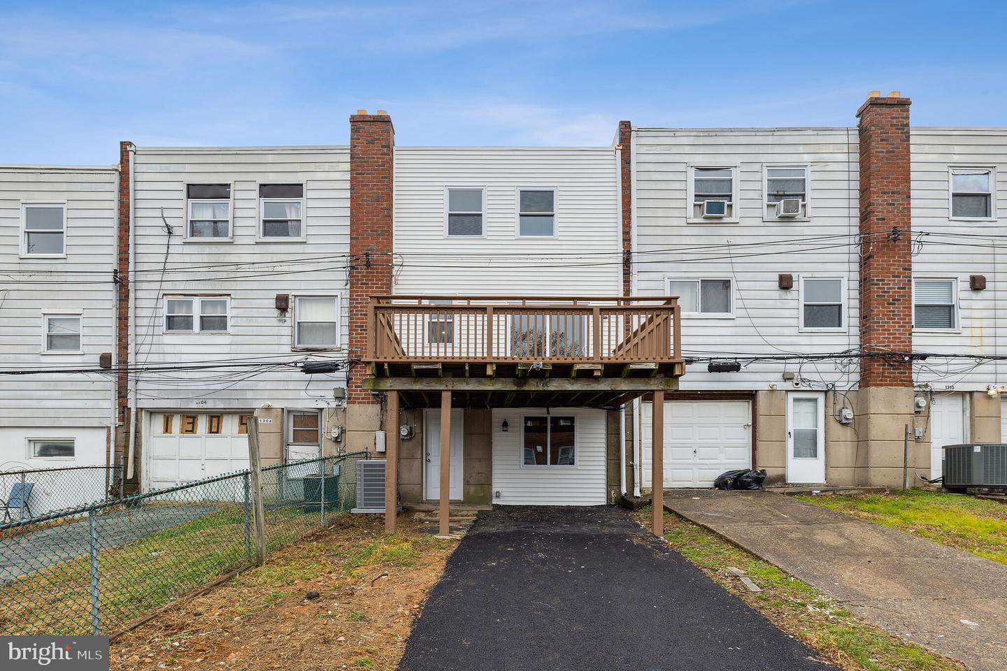 1306 Harshaw Road