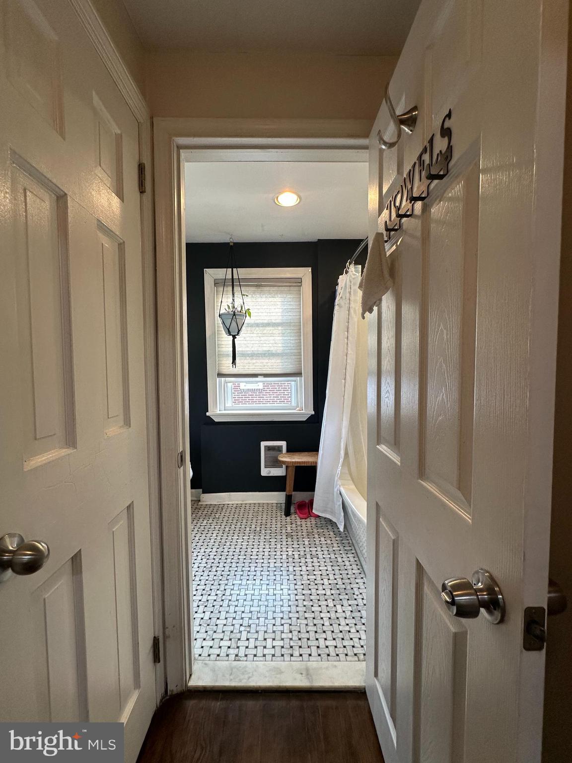 30 E PROVIDENCE ROAD