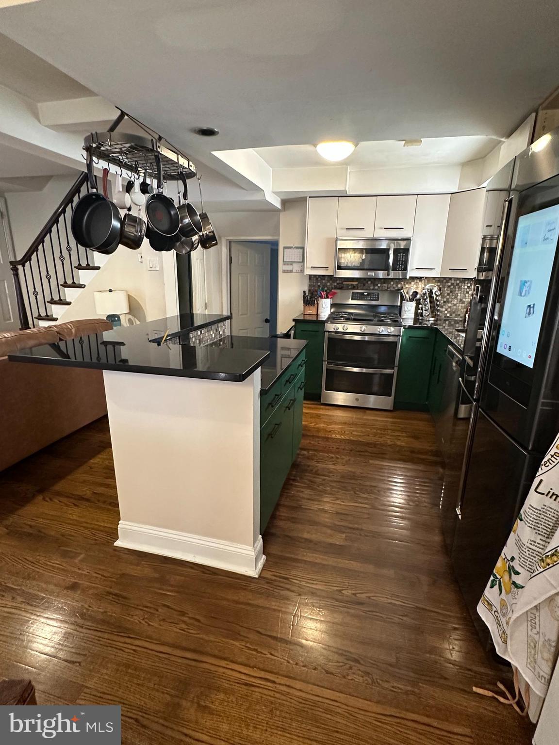 30 E PROVIDENCE ROAD