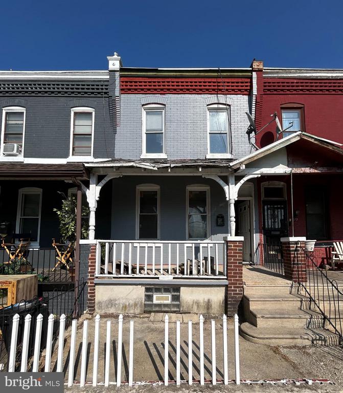 1221 N 50th St