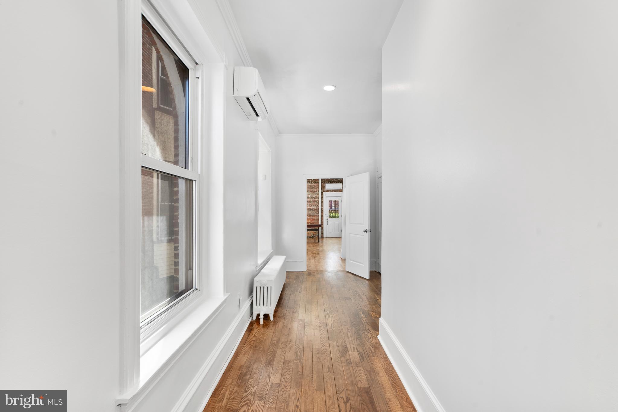 4830 Cedar Ave
