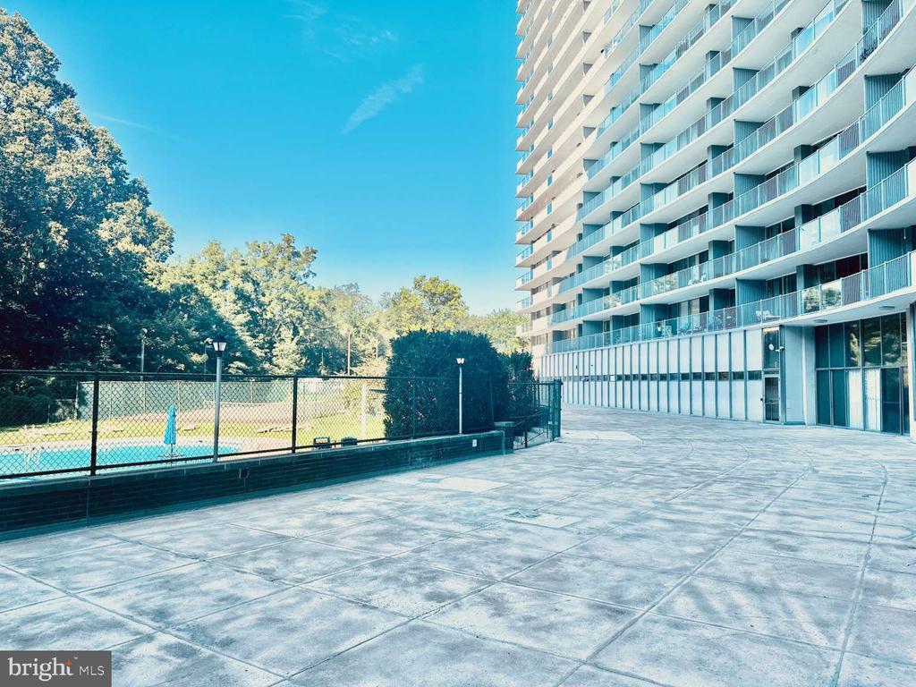 3900 FORD ROAD 18K