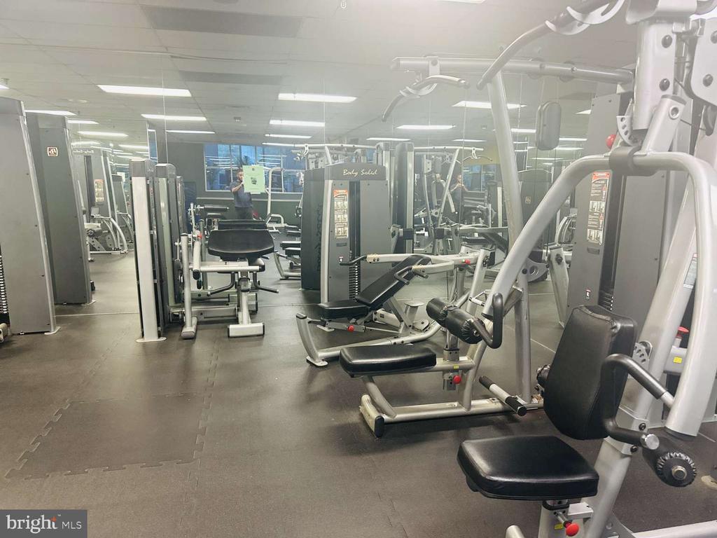 3900 FORD ROAD 18K