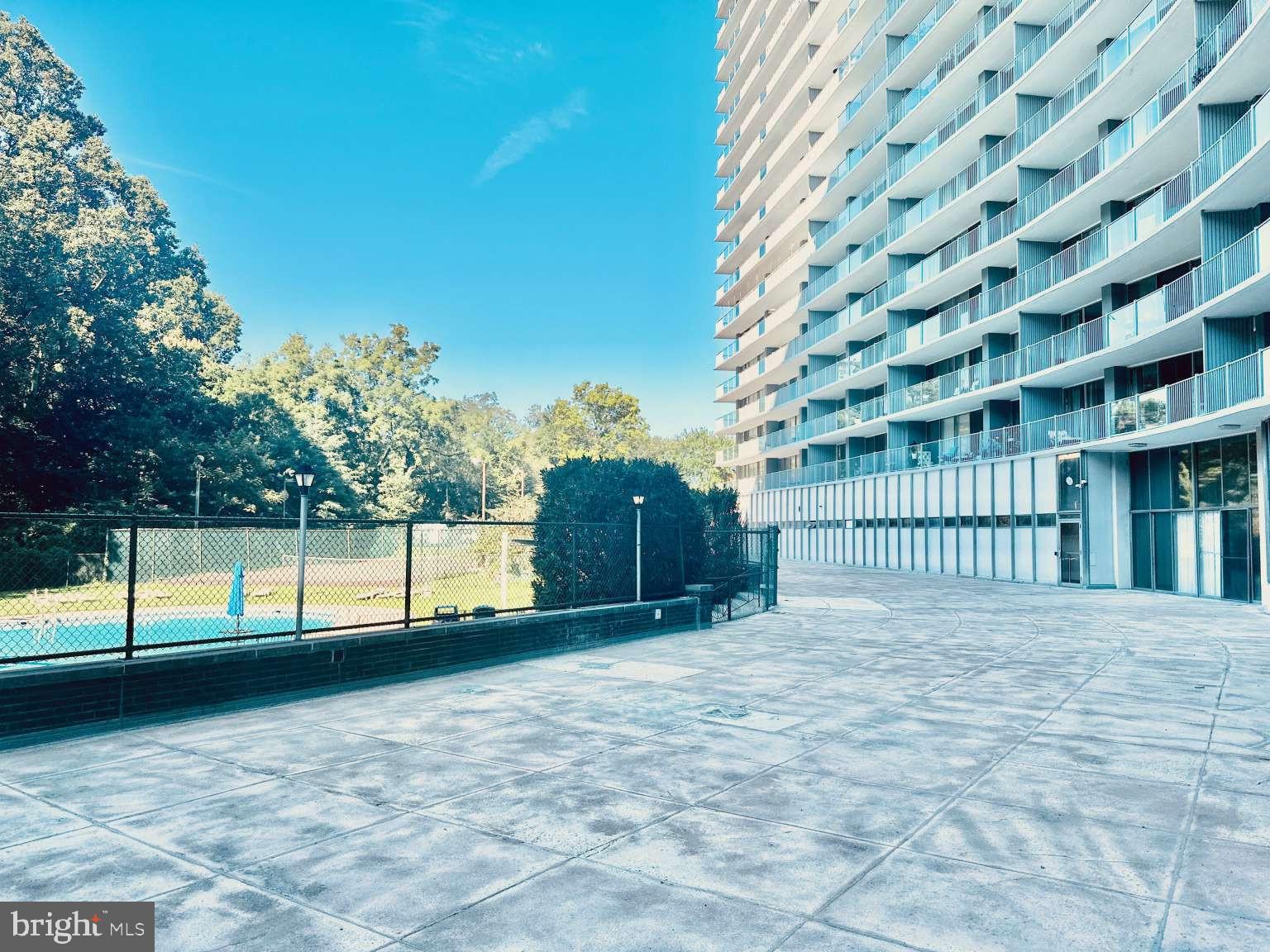 3900 FORD ROAD 18K