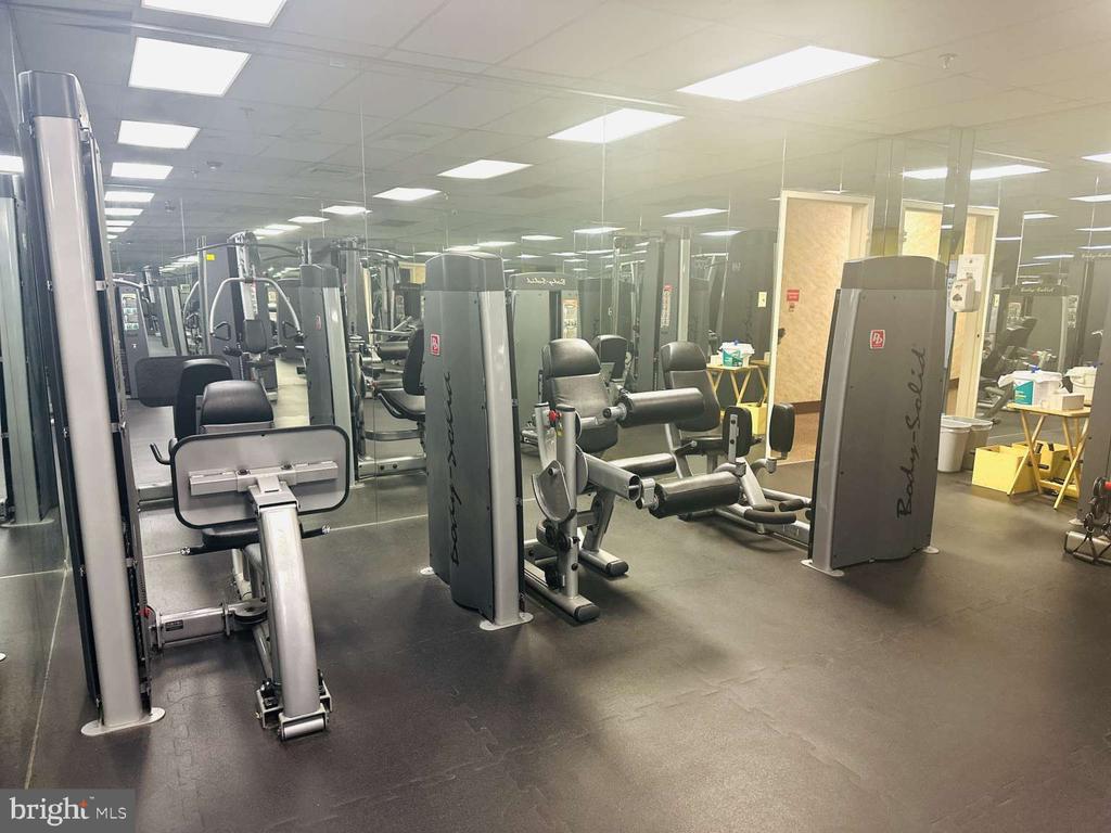 3900 FORD ROAD 18K