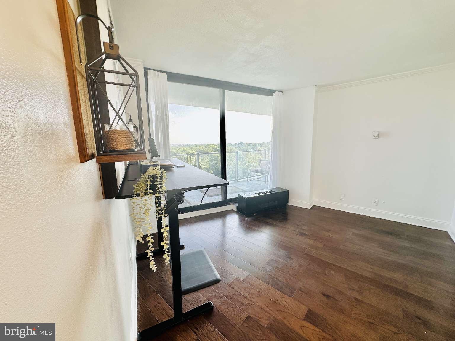 3900 FORD ROAD 18K