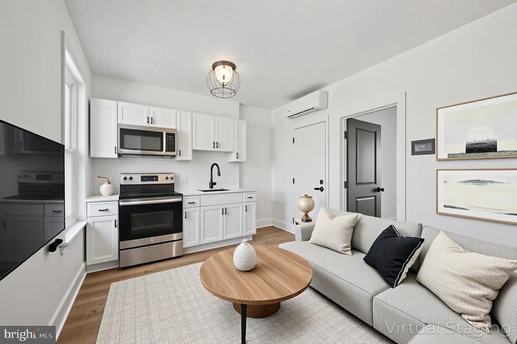 1217 N 28TH STREET Unit: UNIT 3