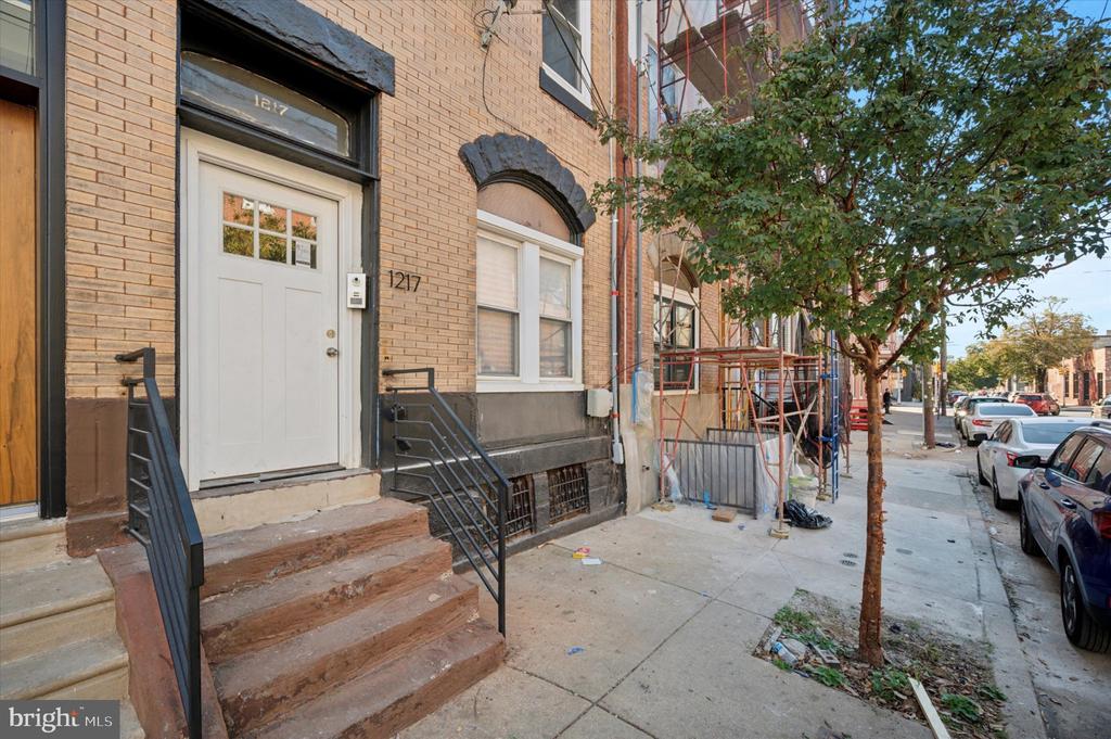 1217 N 28TH STREET Unit: UNIT 3