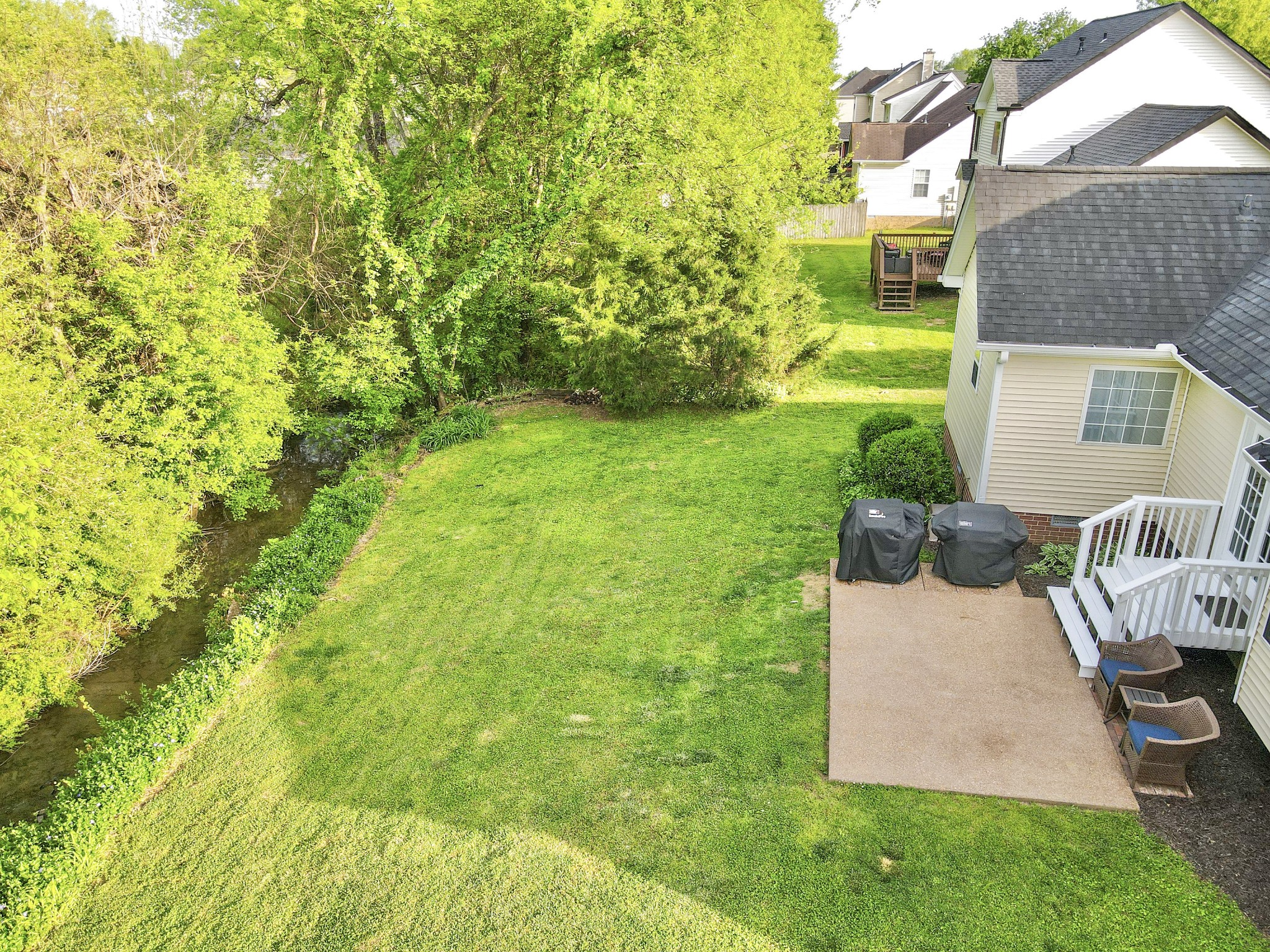 2706 Aston Woods Ln