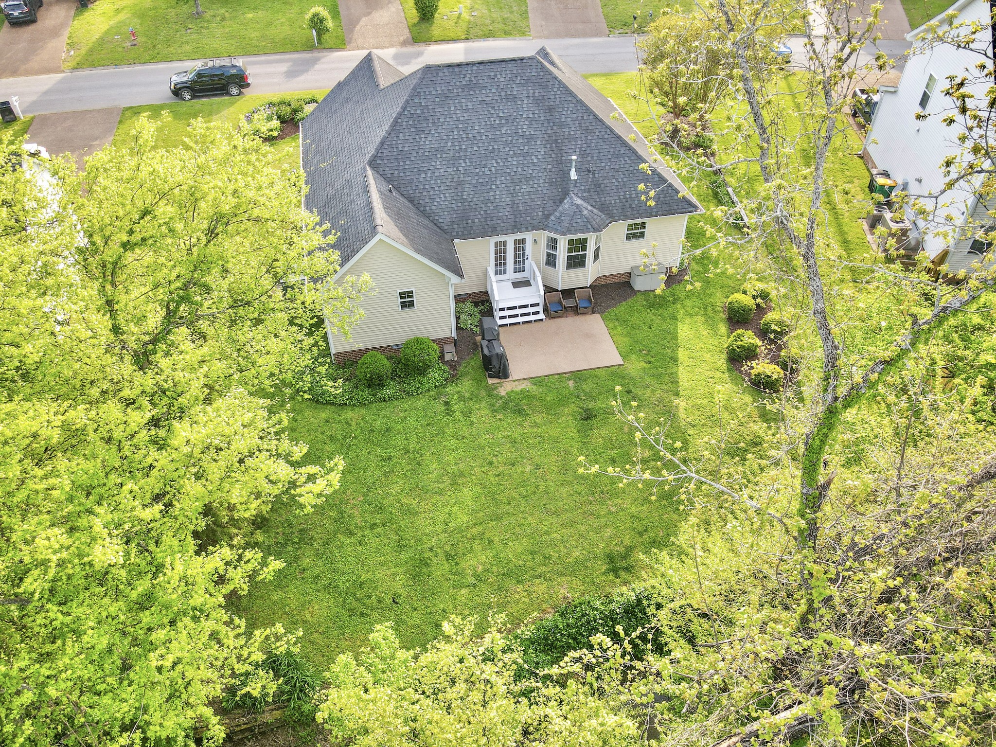 2706 Aston Woods Ln