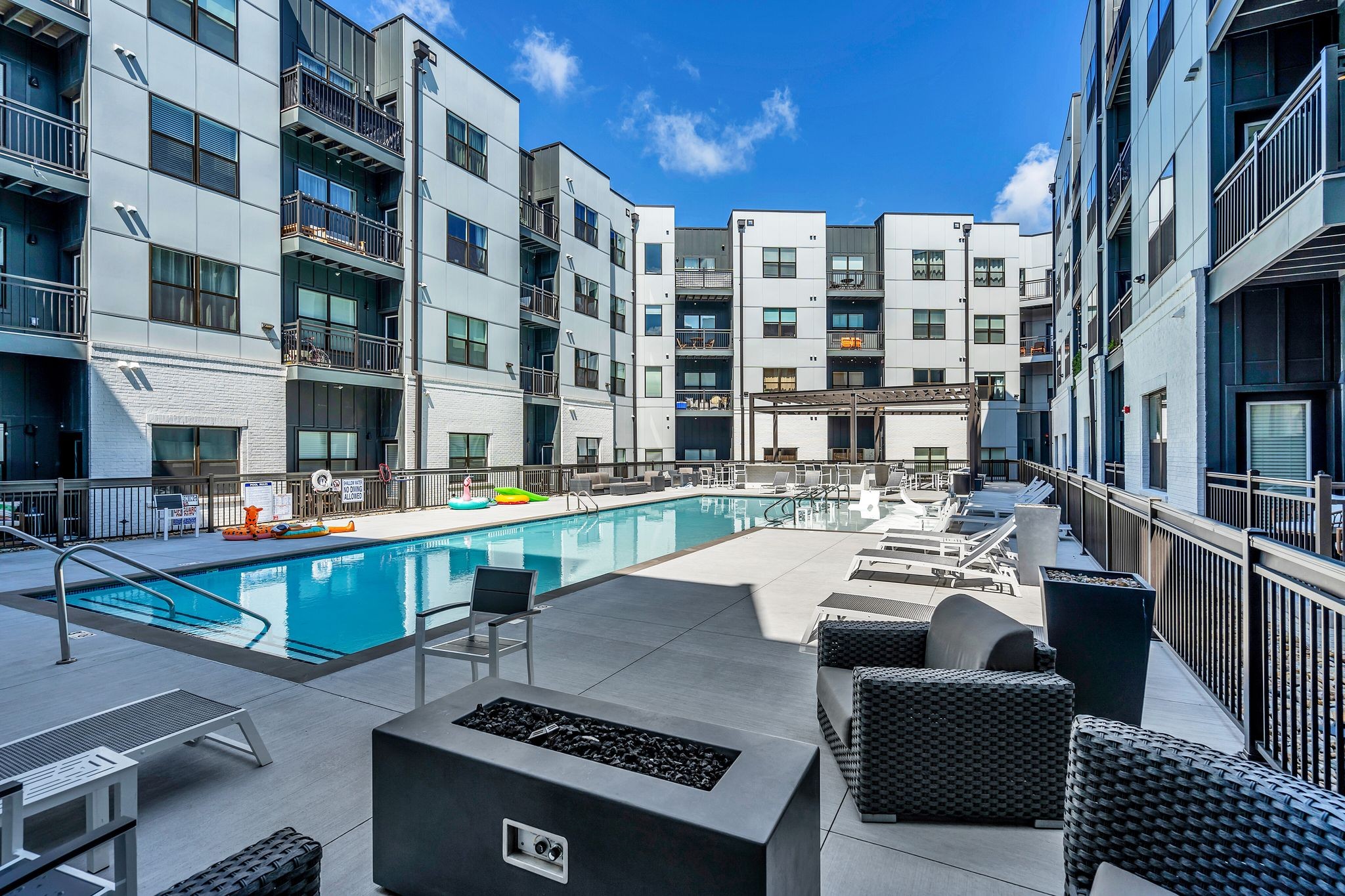 1677 54th Ave, N Unit: 212