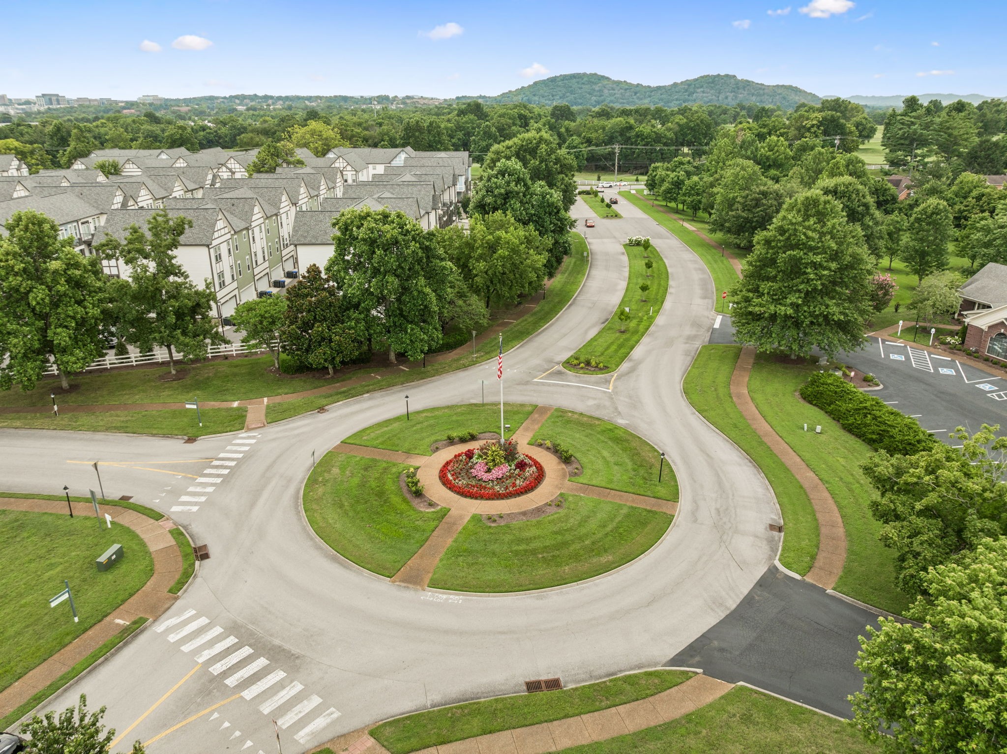 7057 Sunrise Cir
