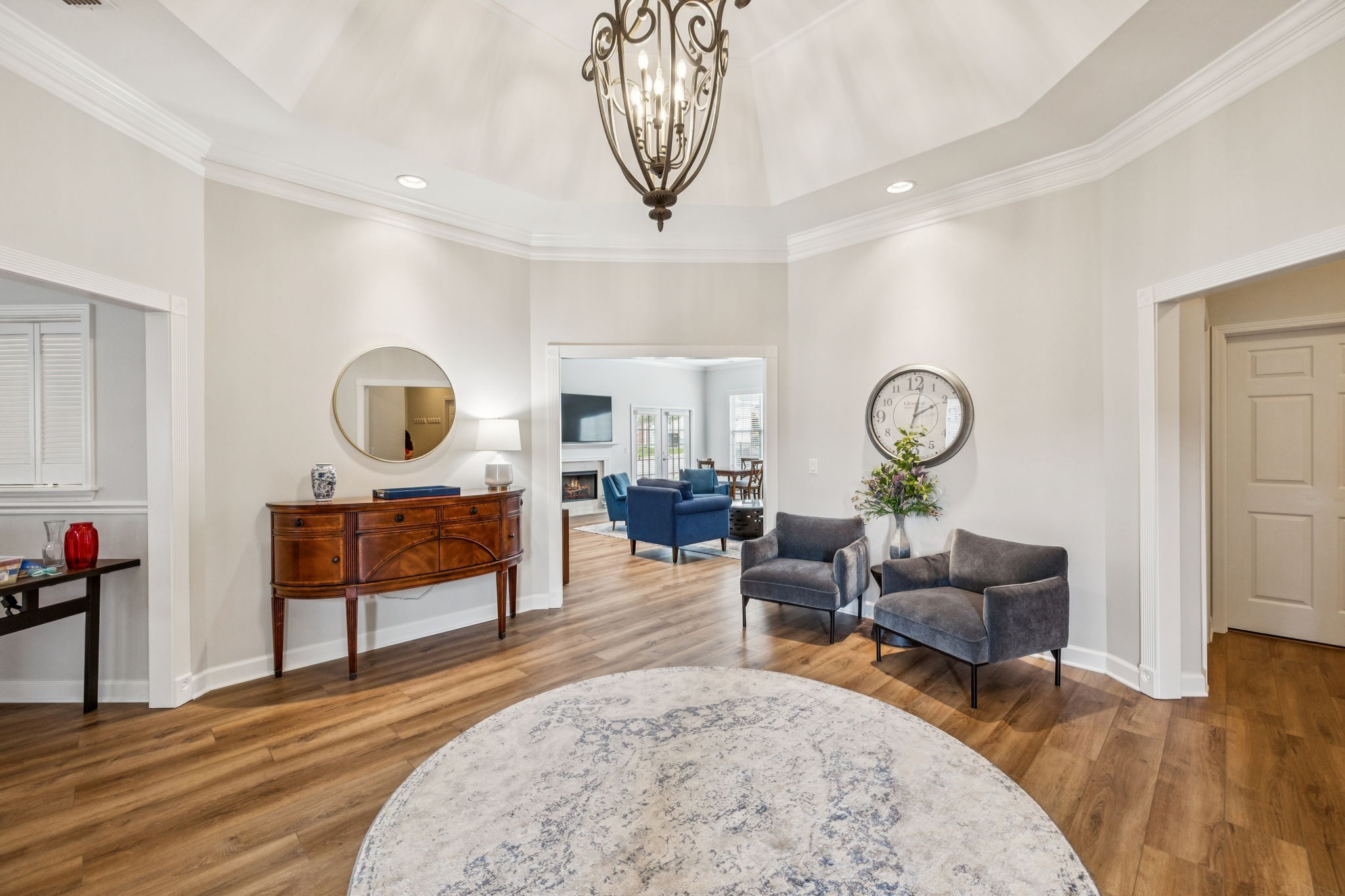 7057 Sunrise Cir