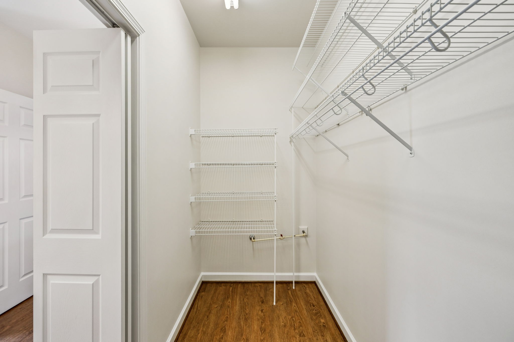 7057 Sunrise Cir