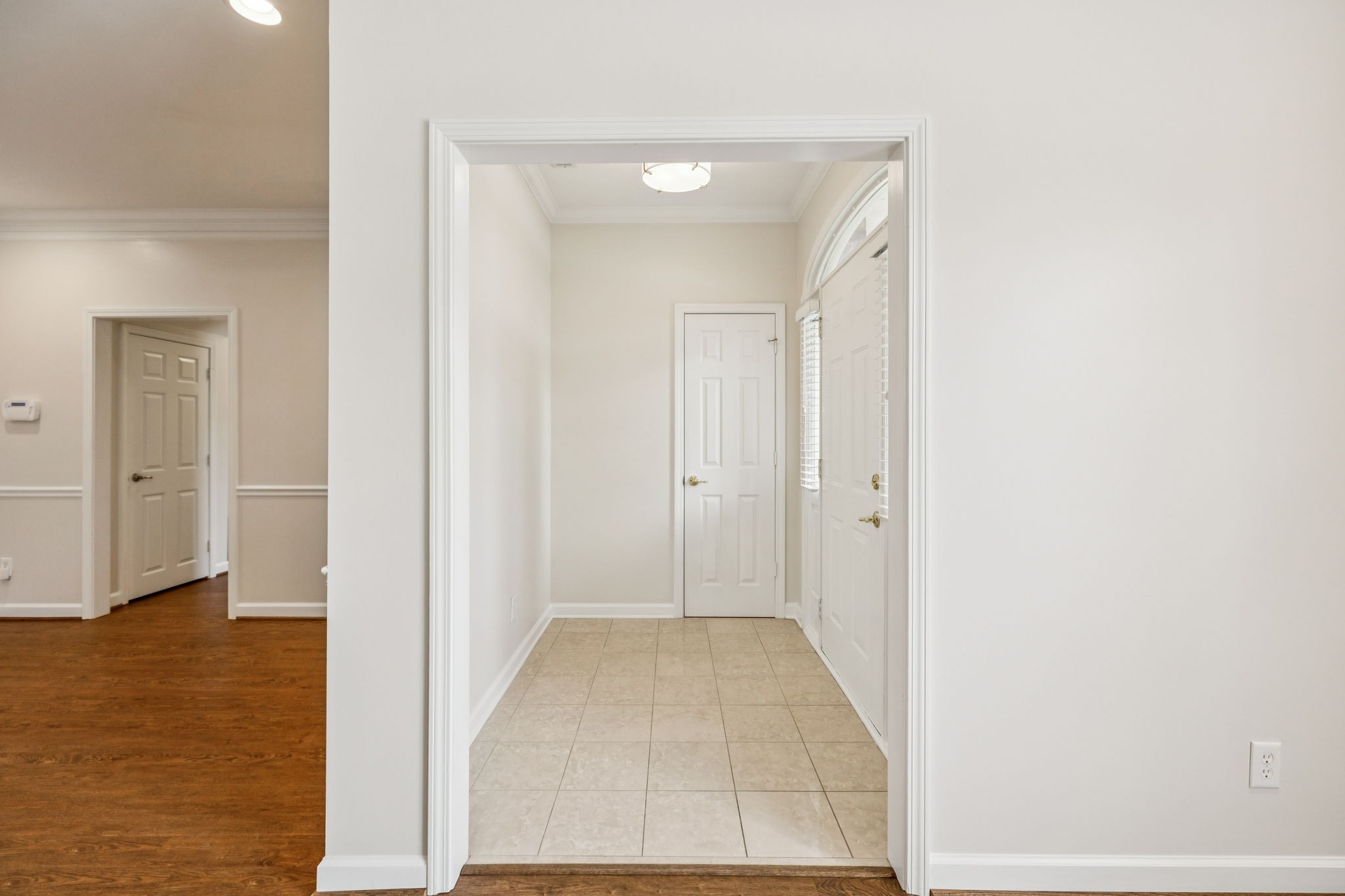 7057 Sunrise Cir