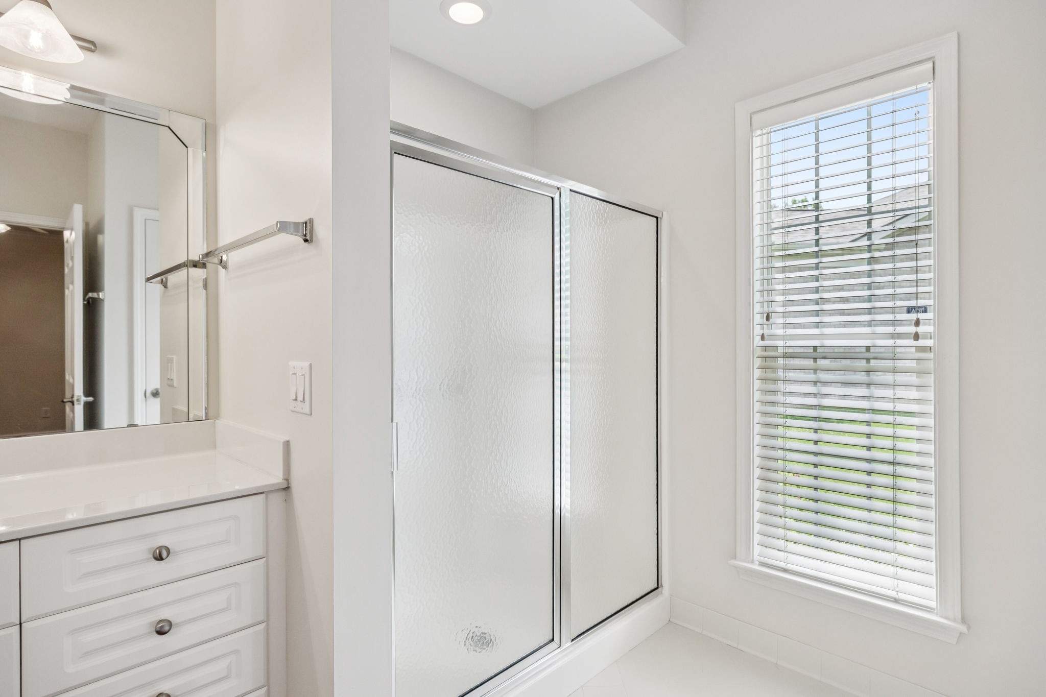 7057 Sunrise Cir