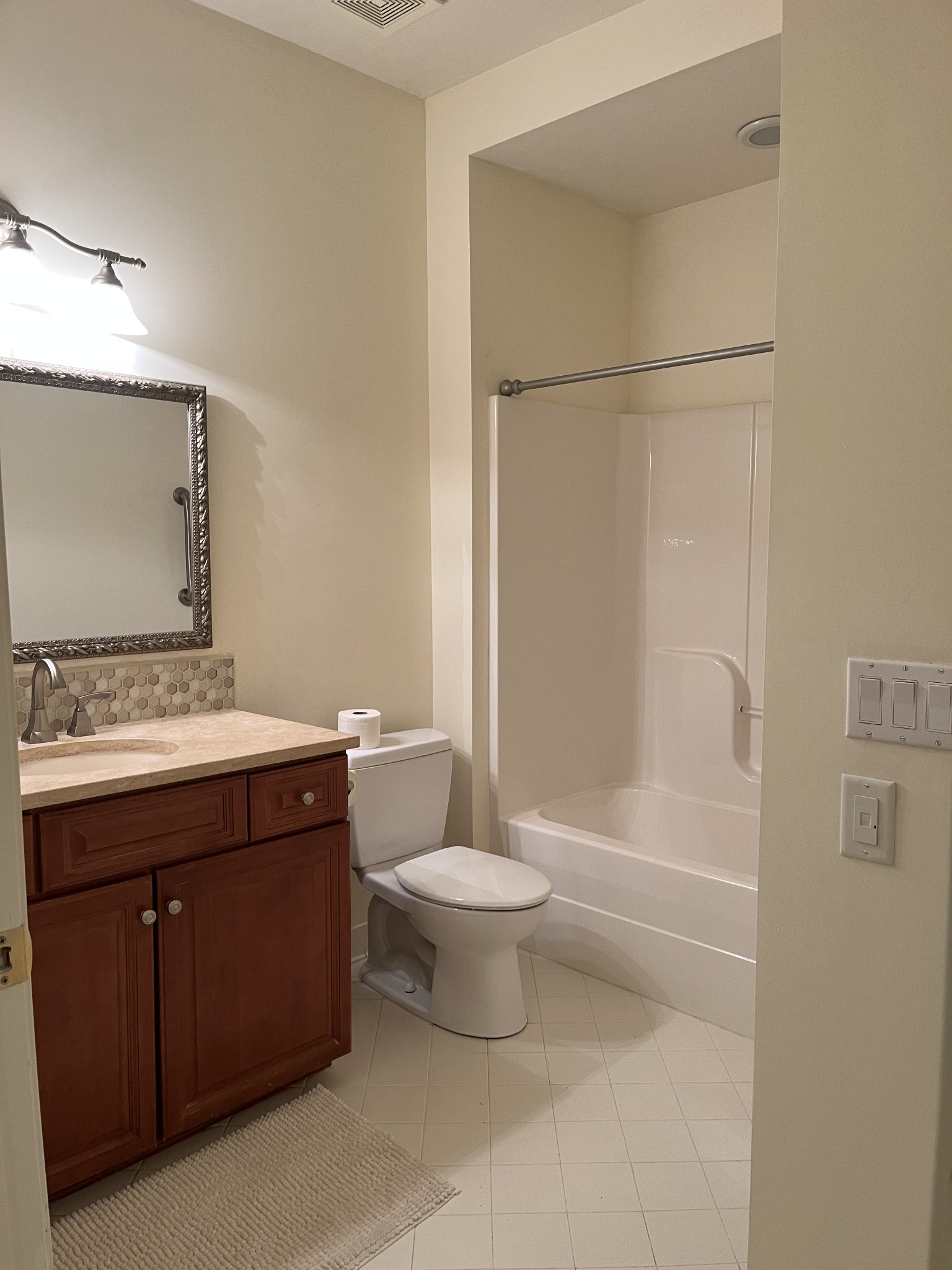 7118 Sunrise Cir