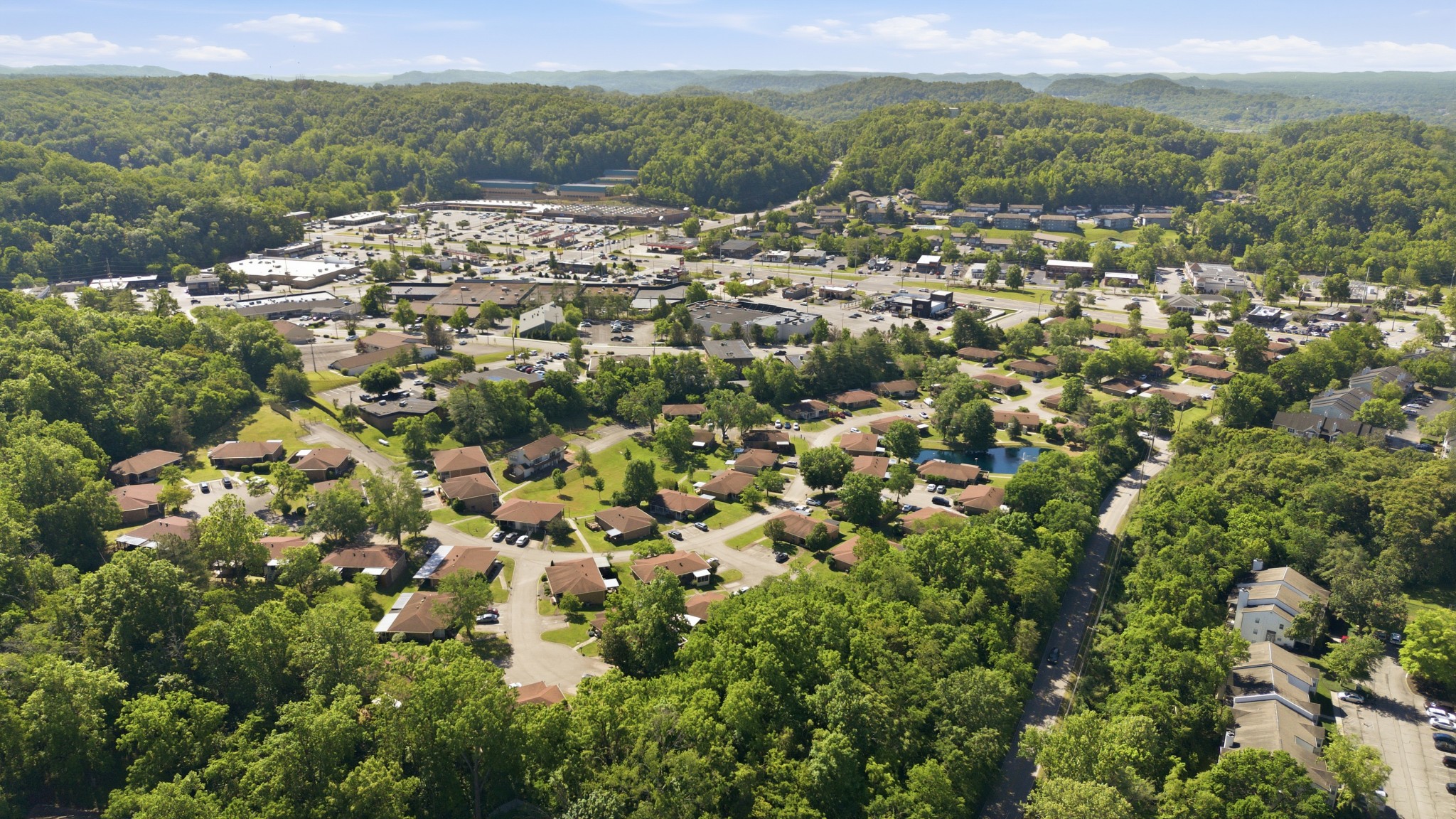 413 Deer Lake Dr